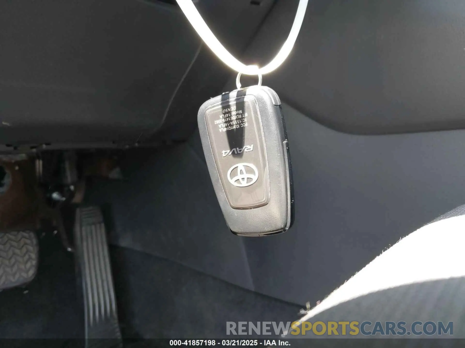 11 Photograph of a damaged car 4T3RWRFV3RU124513 TOYOTA RAV4 HYBRID 2024