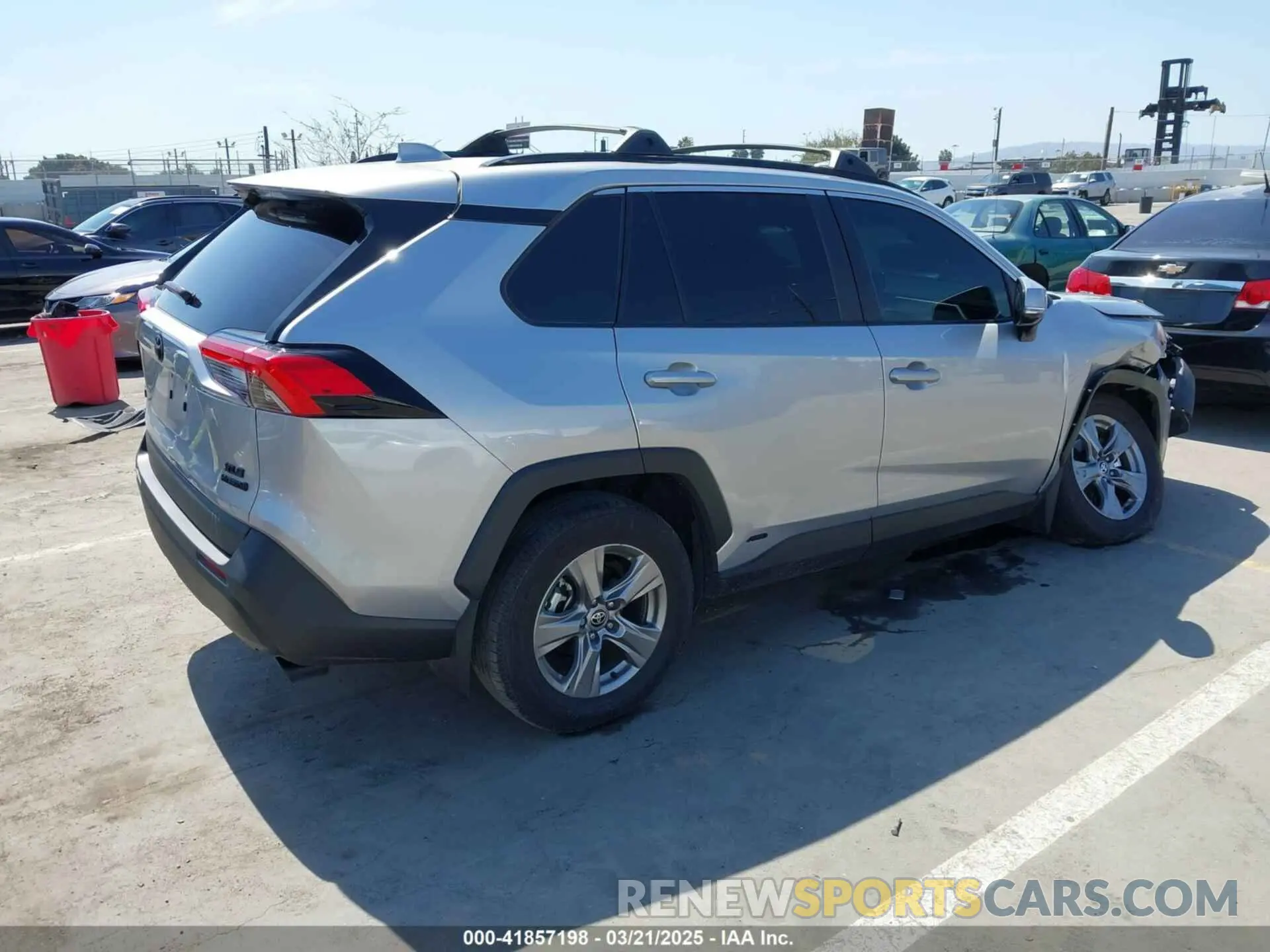 4 Photograph of a damaged car 4T3RWRFV3RU124513 TOYOTA RAV4 HYBRID 2024
