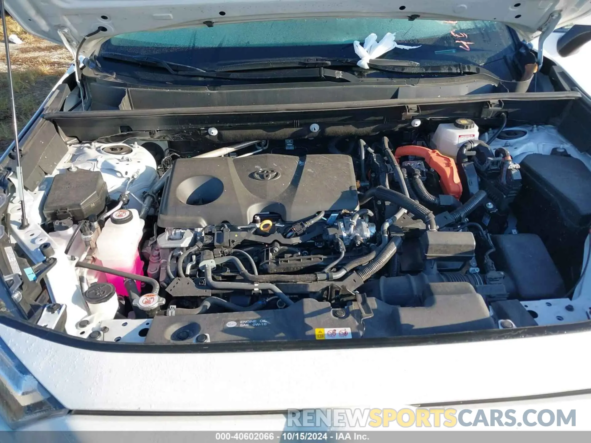 10 Photograph of a damaged car 4T3RWRFV4RU140476 TOYOTA RAV4 HYBRID 2024