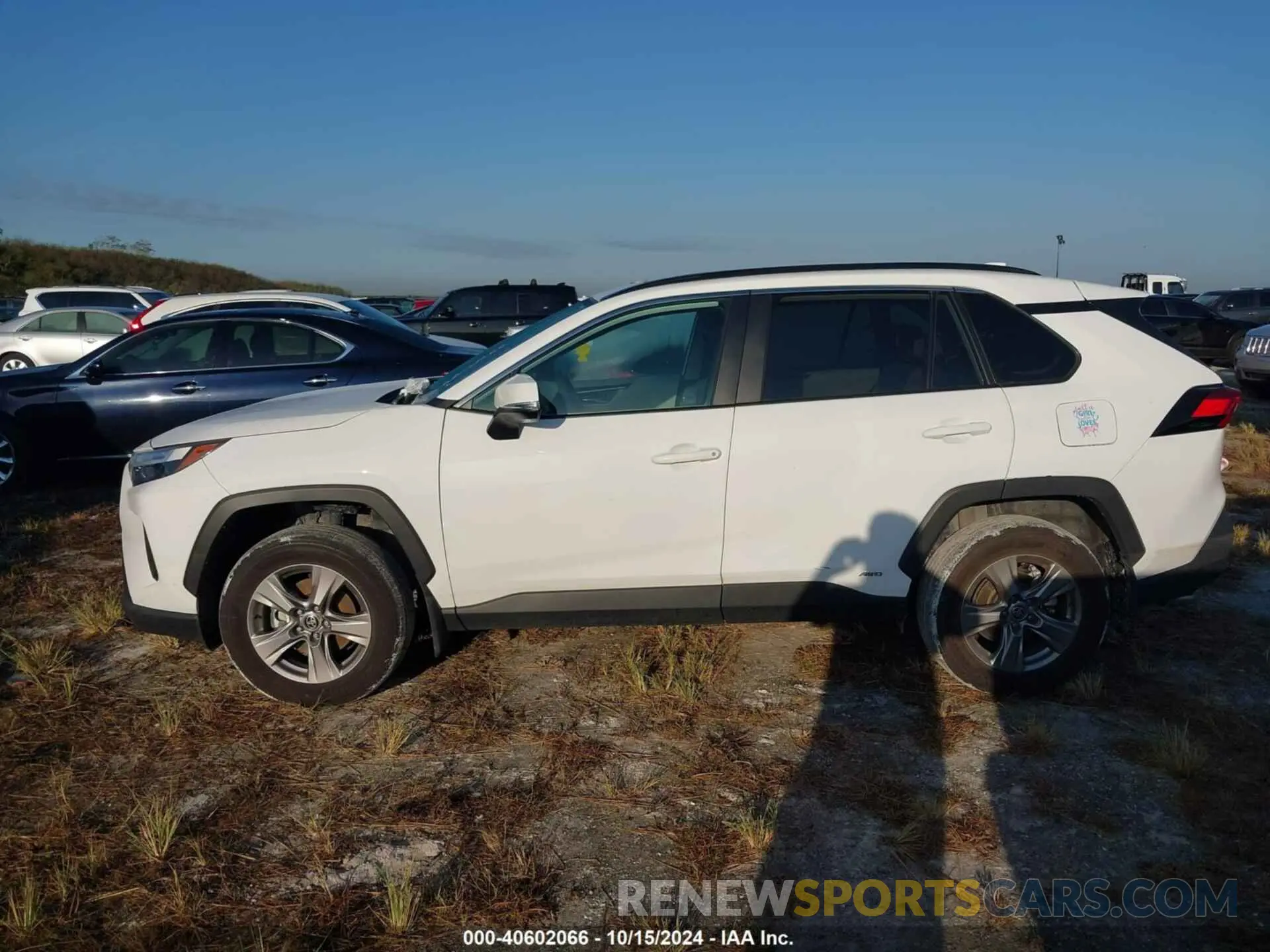 14 Photograph of a damaged car 4T3RWRFV4RU140476 TOYOTA RAV4 HYBRID 2024