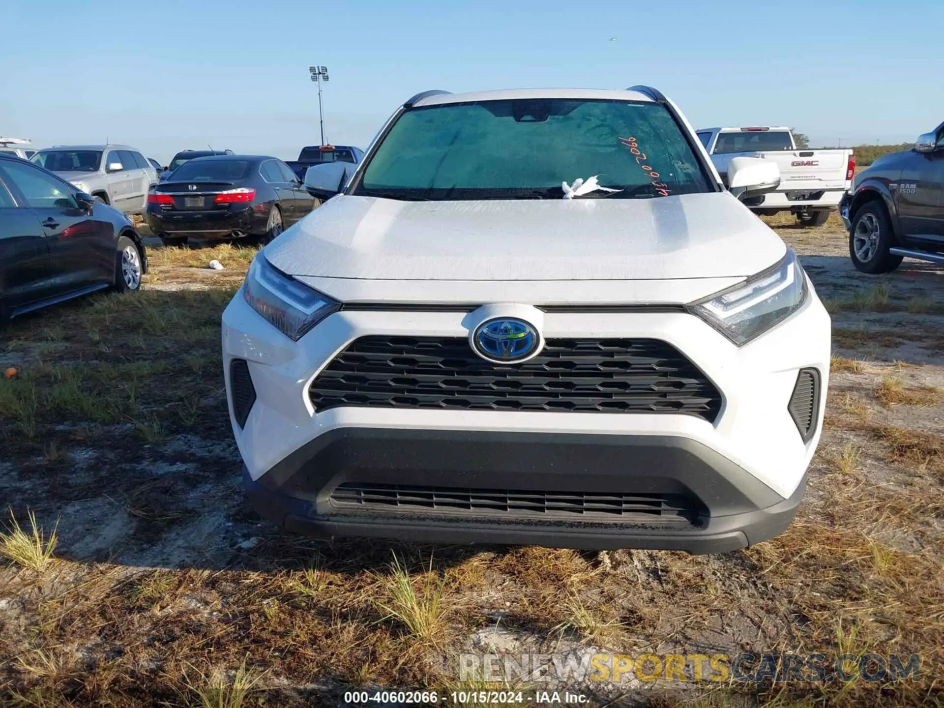 6 Photograph of a damaged car 4T3RWRFV4RU140476 TOYOTA RAV4 HYBRID 2024
