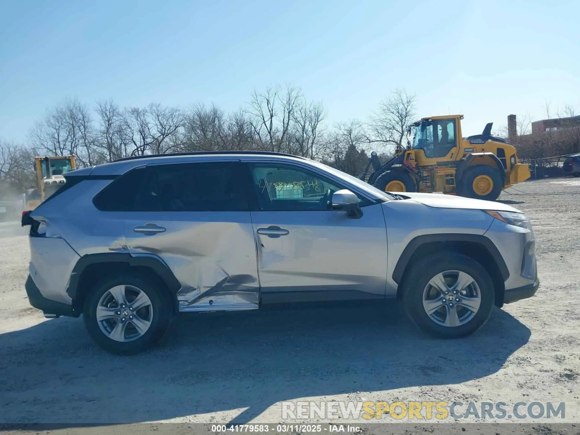 14 Photograph of a damaged car 4T3RWRFV4RU145970 TOYOTA RAV4 HYBRID 2024