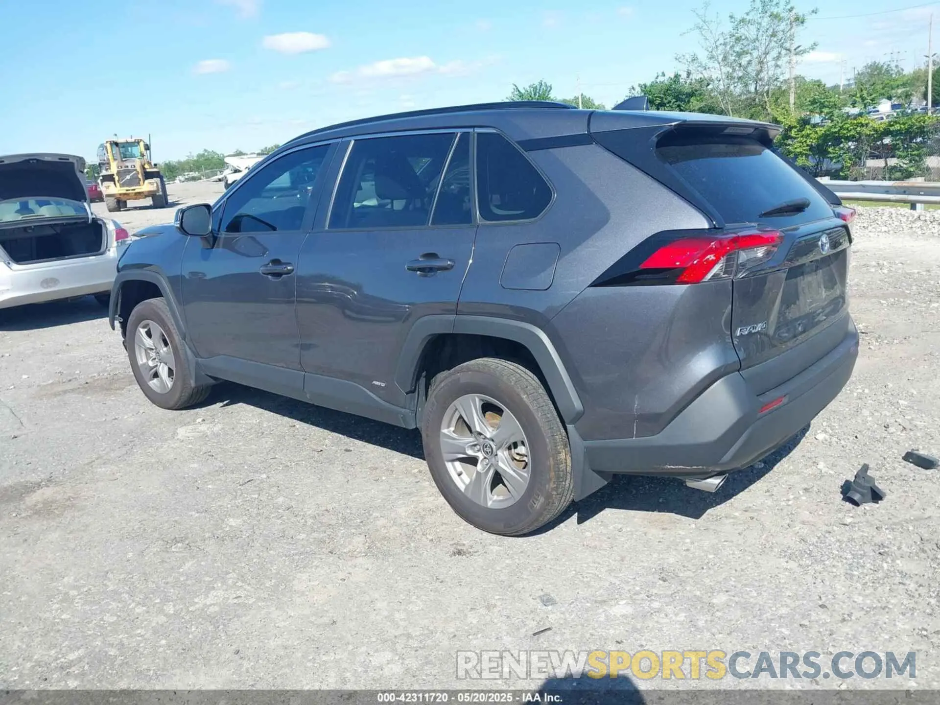 3 Photograph of a damaged car 4T3RWRFV5RU117417 TOYOTA RAV4 HYBRID 2024