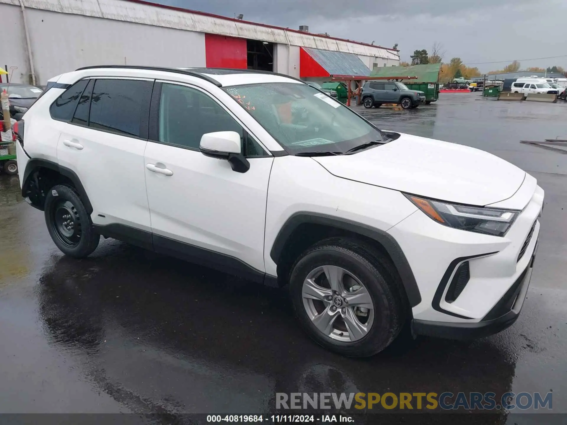 1 Photograph of a damaged car 4T3RWRFV7RU115863 TOYOTA RAV4 HYBRID 2024