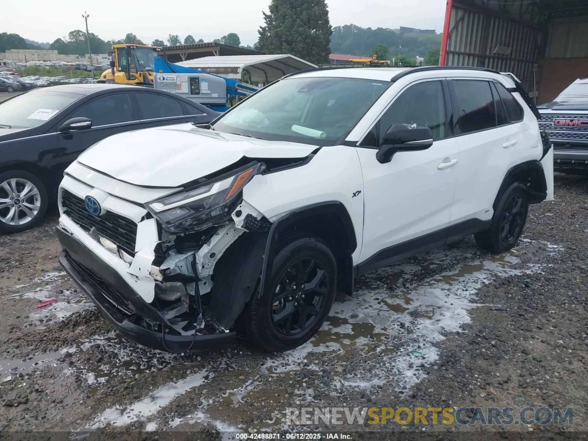 2 Photograph of a damaged car 4T3RWRFV8RU110932 TOYOTA RAV4 HYBRID 2024