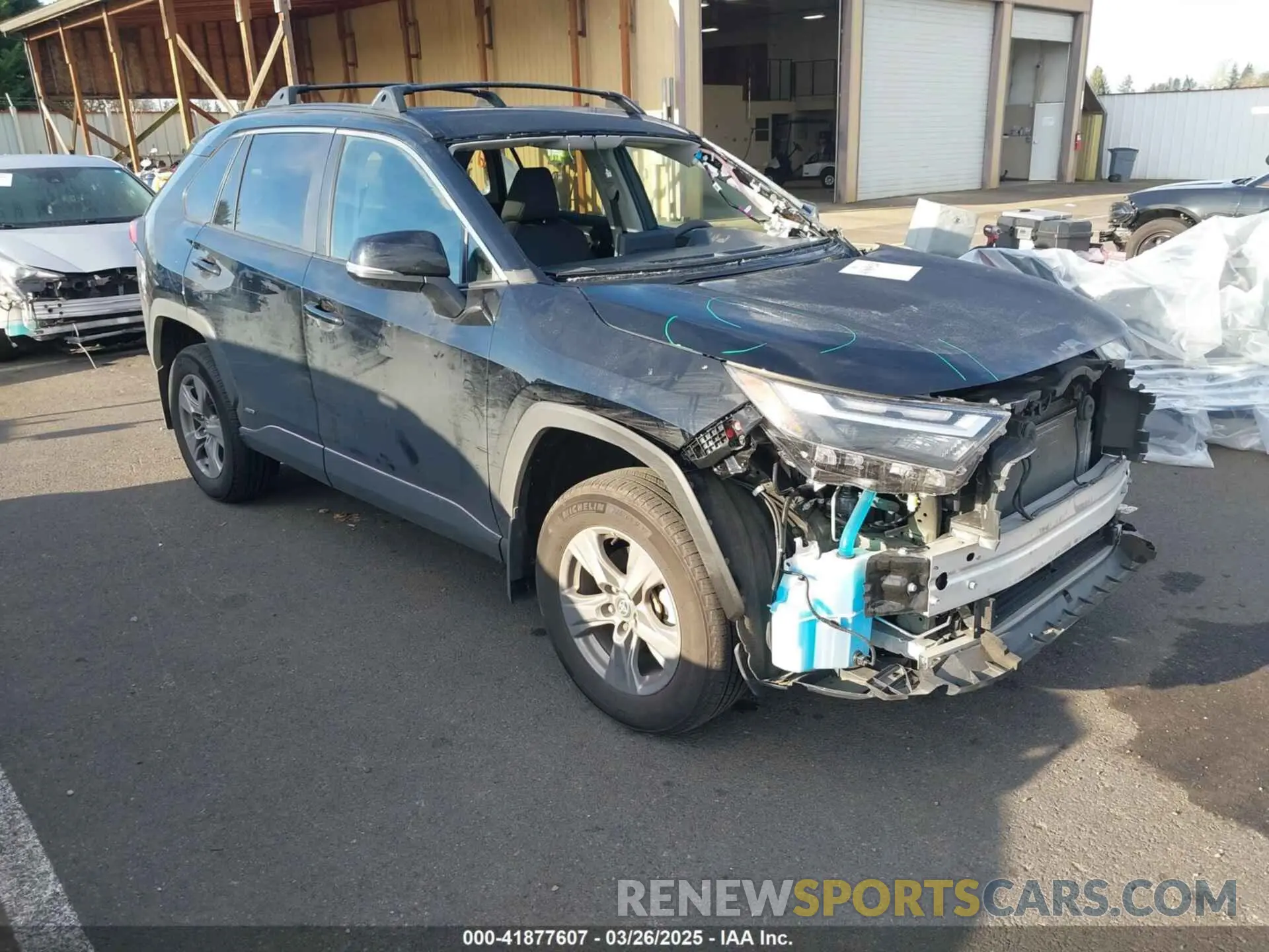 1 Photograph of a damaged car 4T3RWRFV8RU117959 TOYOTA RAV4 HYBRID 2024