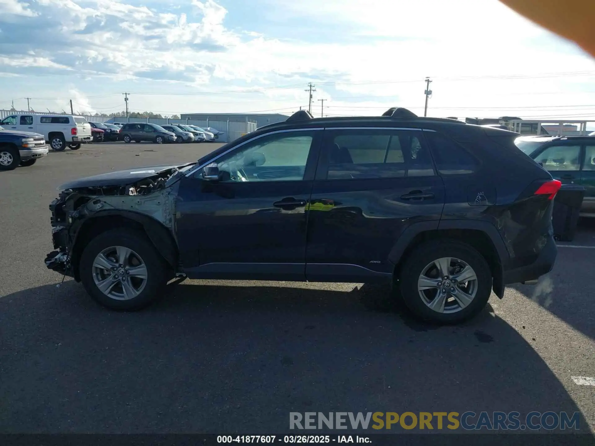 15 Photograph of a damaged car 4T3RWRFV8RU117959 TOYOTA RAV4 HYBRID 2024