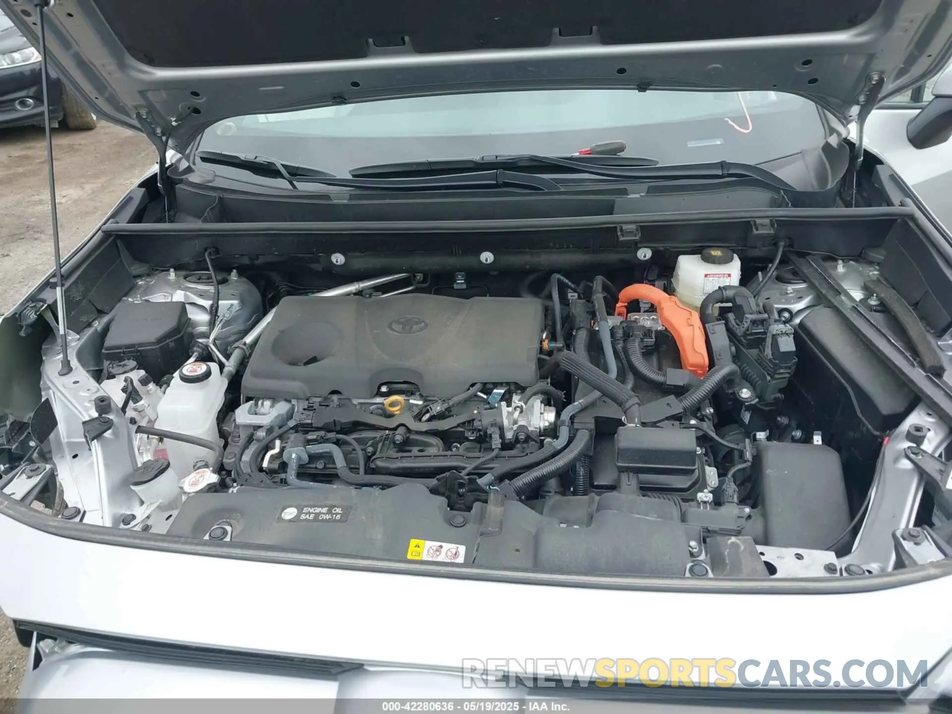 10 Photograph of a damaged car 4T3T6RFV2RU162482 TOYOTA RAV4 HYBRID 2024