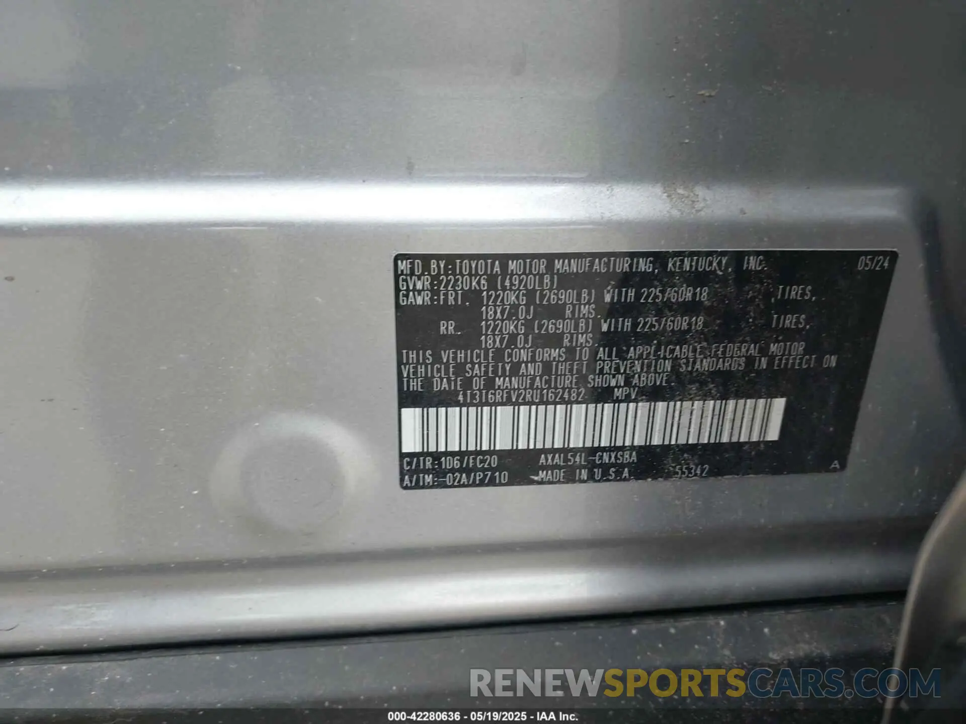 9 Photograph of a damaged car 4T3T6RFV2RU162482 TOYOTA RAV4 HYBRID 2024