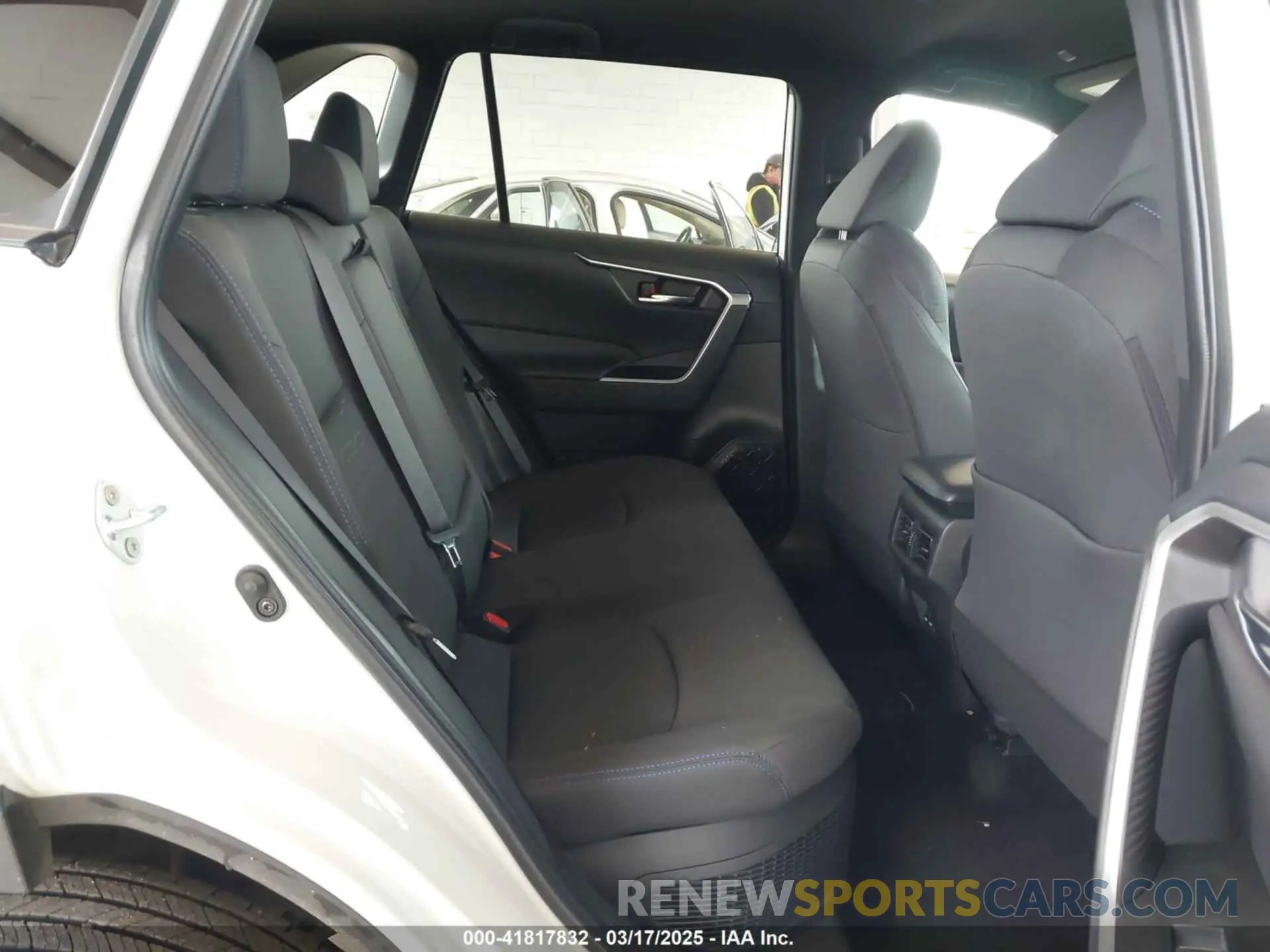 8 Photograph of a damaged car 4T3T6RFV3RU163656 TOYOTA RAV4 HYBRID 2024