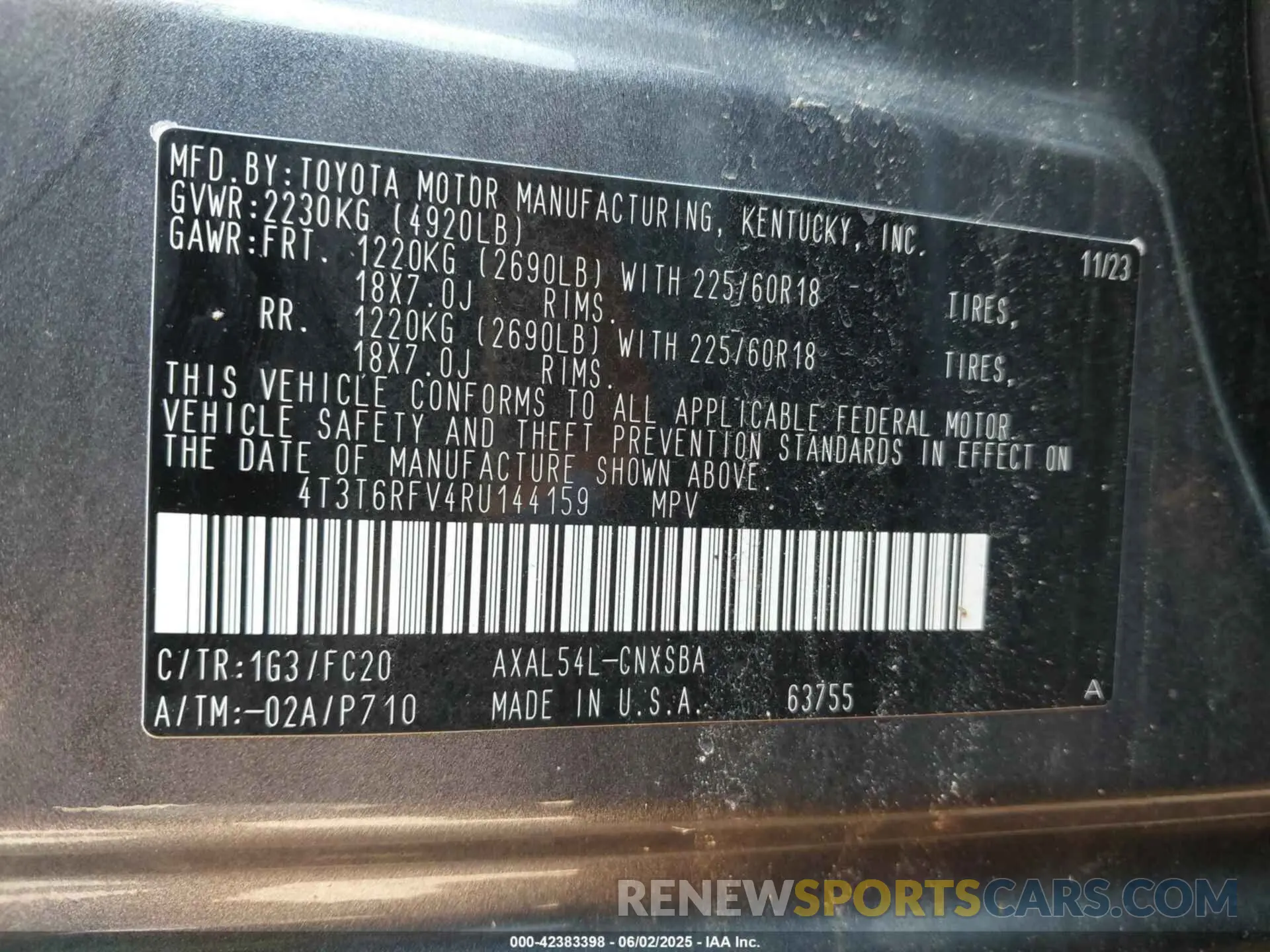 9 Photograph of a damaged car 4T3T6RFV4RU144159 TOYOTA RAV4 HYBRID 2024