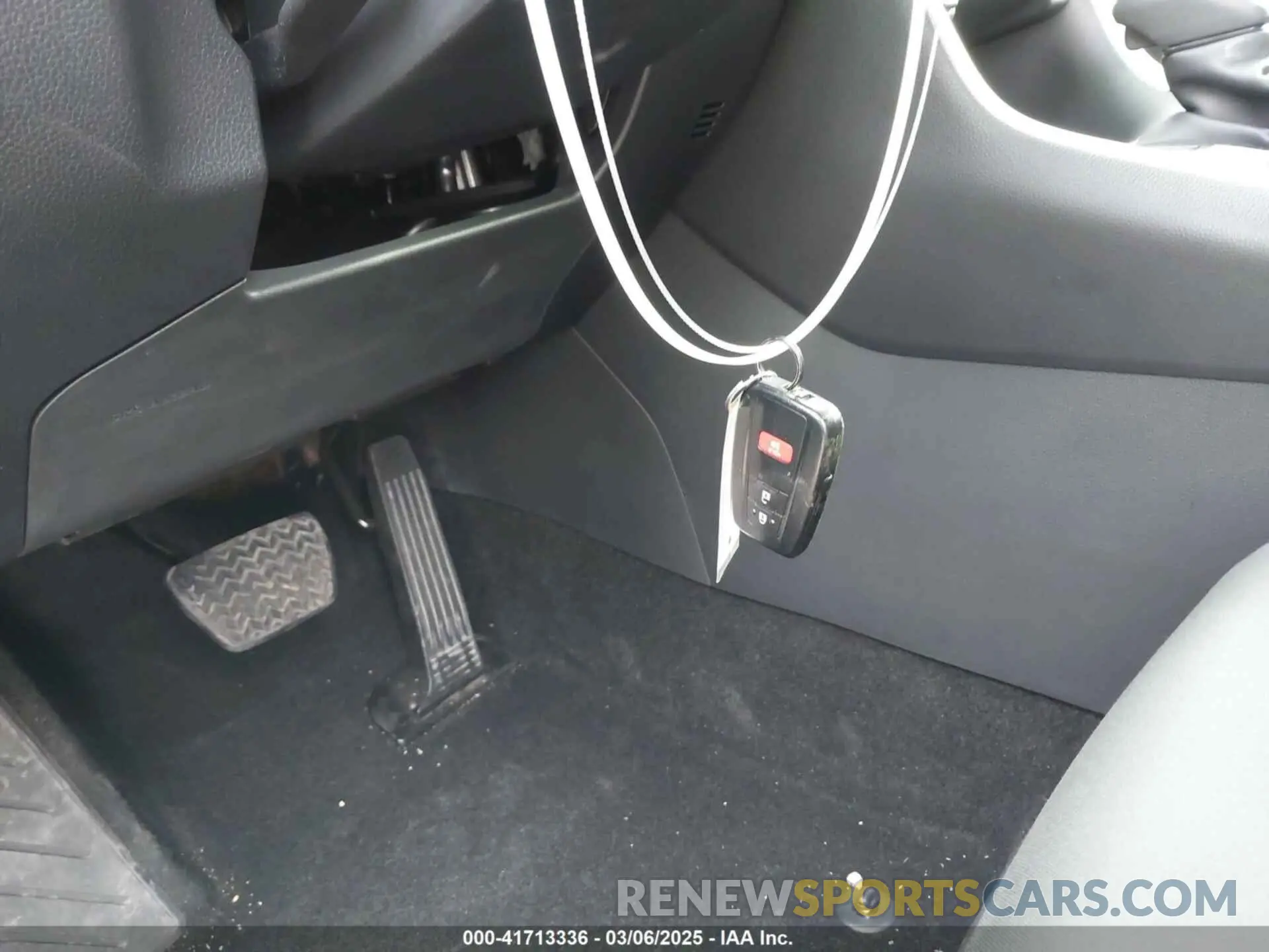 11 Photograph of a damaged car 4T3T6RFV6RU153199 TOYOTA RAV4 HYBRID 2024