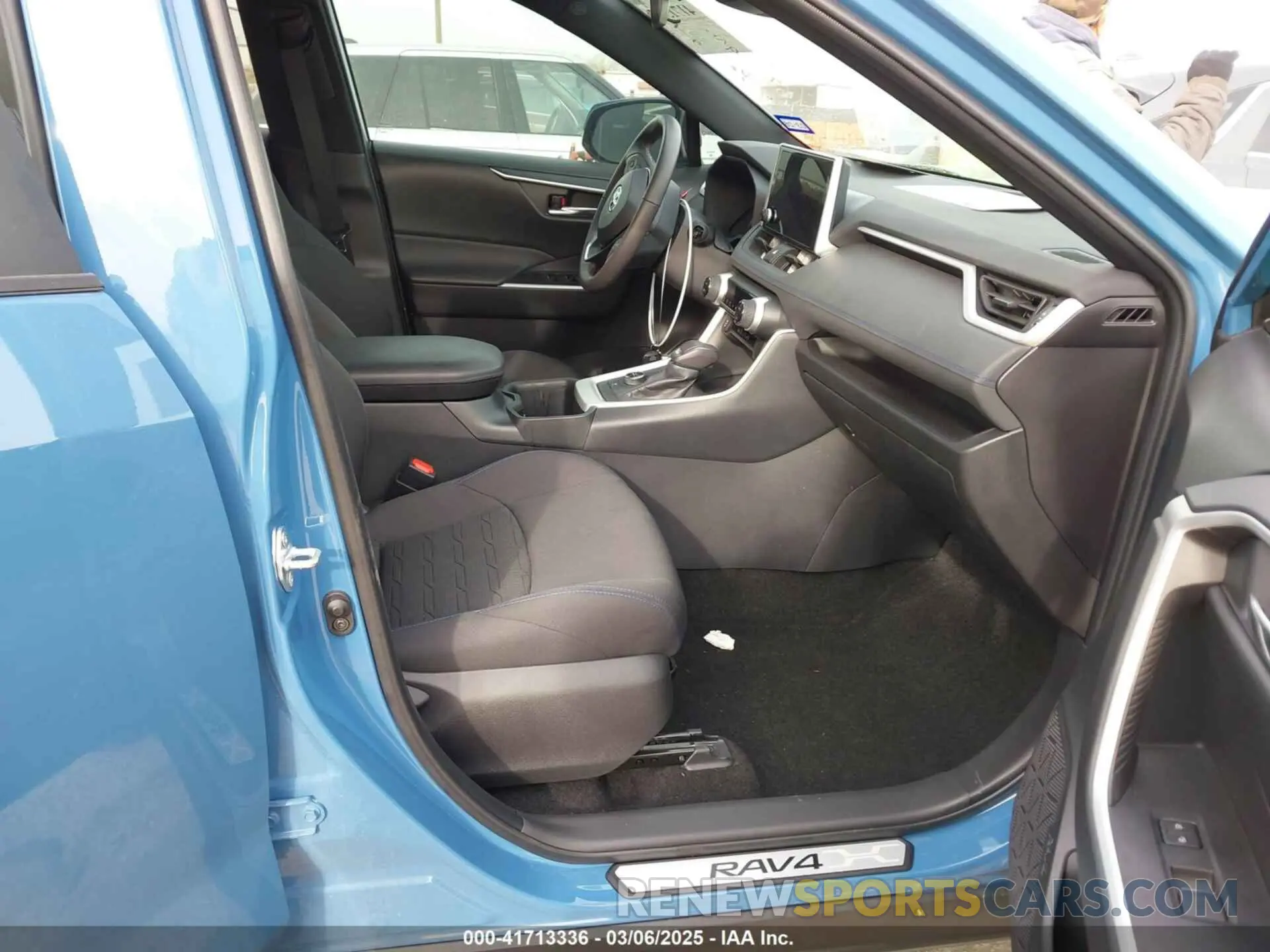 5 Photograph of a damaged car 4T3T6RFV6RU153199 TOYOTA RAV4 HYBRID 2024