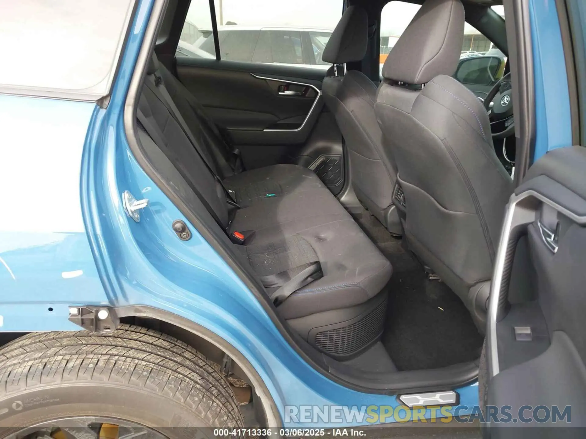 8 Photograph of a damaged car 4T3T6RFV6RU153199 TOYOTA RAV4 HYBRID 2024