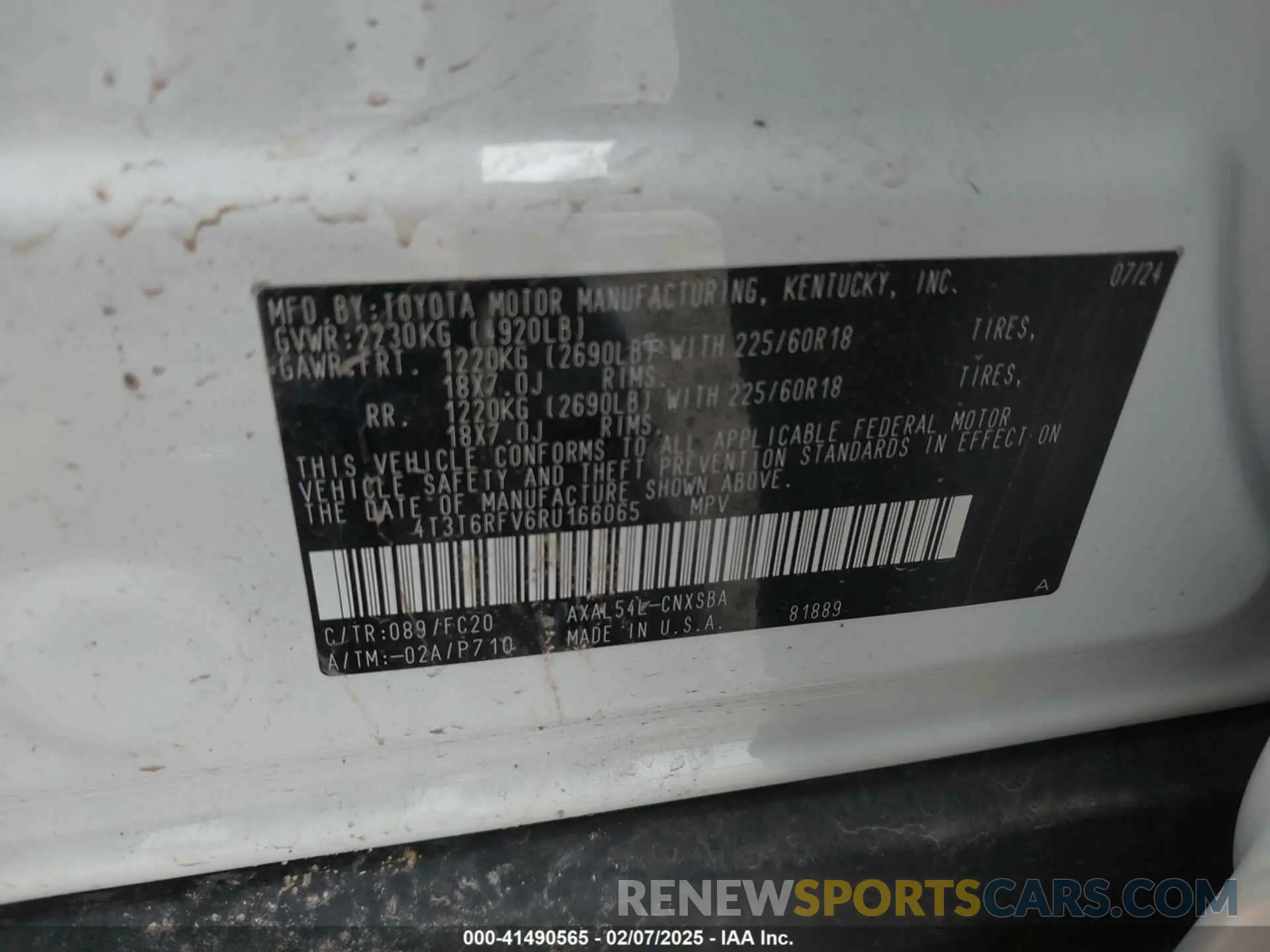 9 Photograph of a damaged car 4T3T6RFV6RU166065 TOYOTA RAV4 HYBRID 2024
