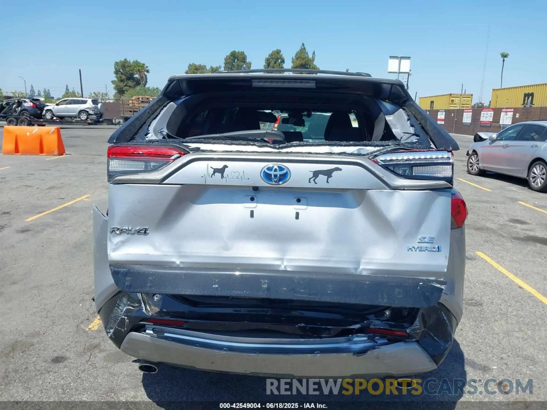 15 Photograph of a damaged car 4T3T6RFV9RU146330 TOYOTA RAV4 HYBRID 2024