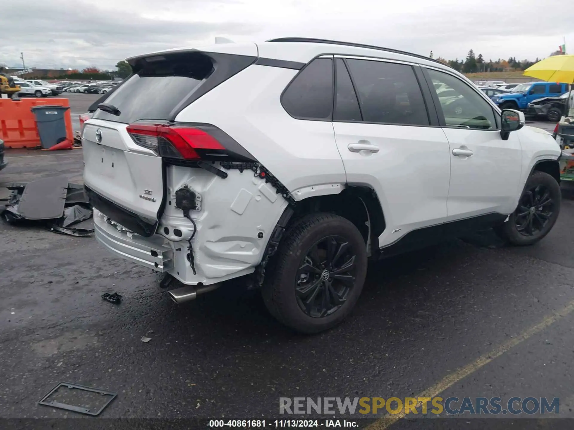 4 Photograph of a damaged car JTM16RFV4RD561320 TOYOTA RAV4 HYBRID 2024