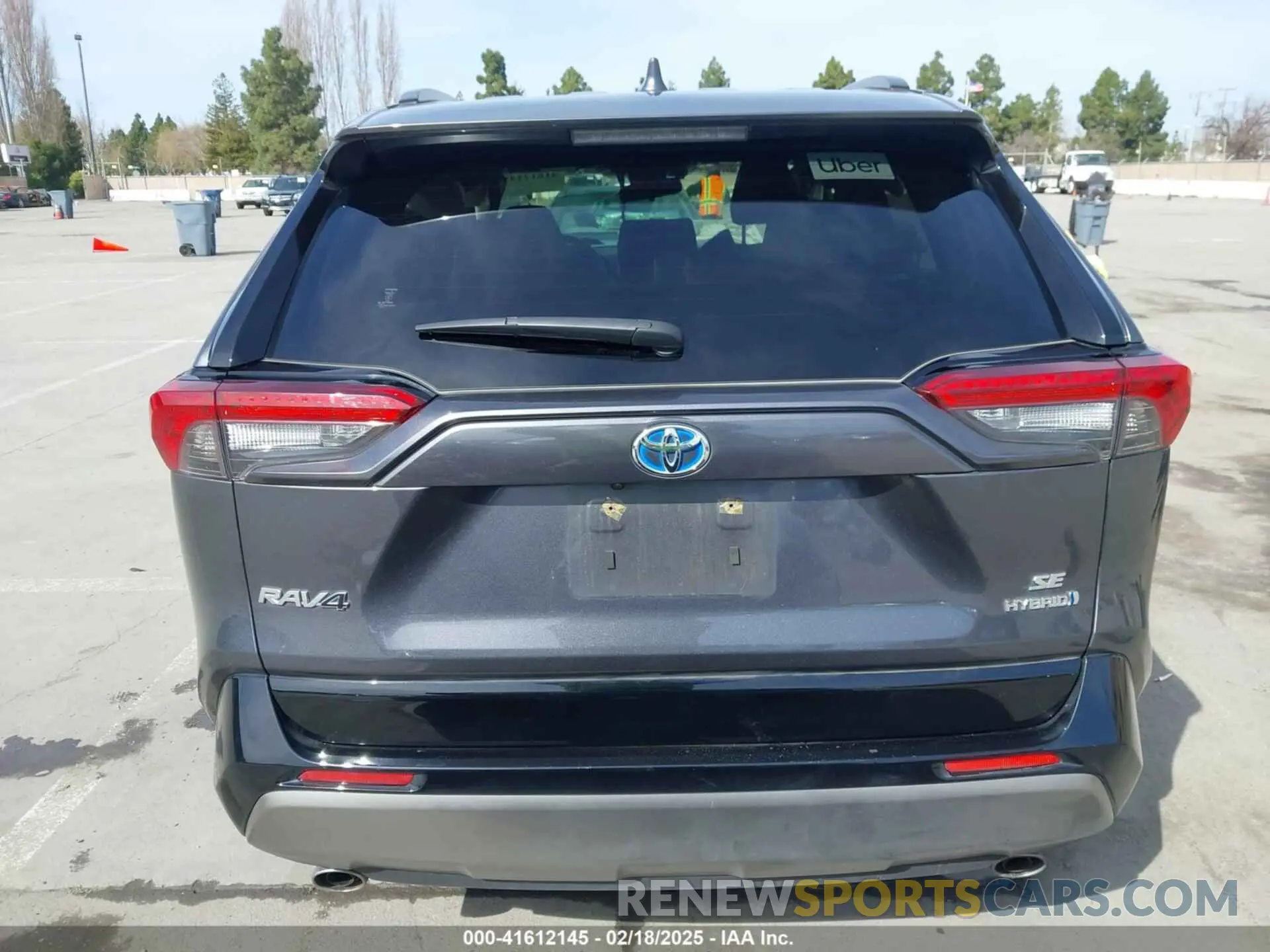 17 Photograph of a damaged car JTM16RFV6RD125746 TOYOTA RAV4 HYBRID 2024