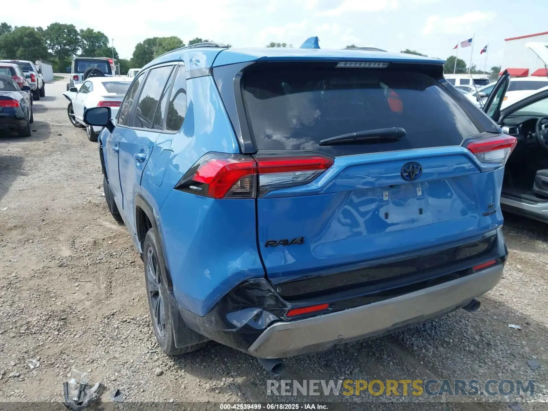 3 Photograph of a damaged car JTM16RFV6RD566647 TOYOTA RAV4 HYBRID 2024
