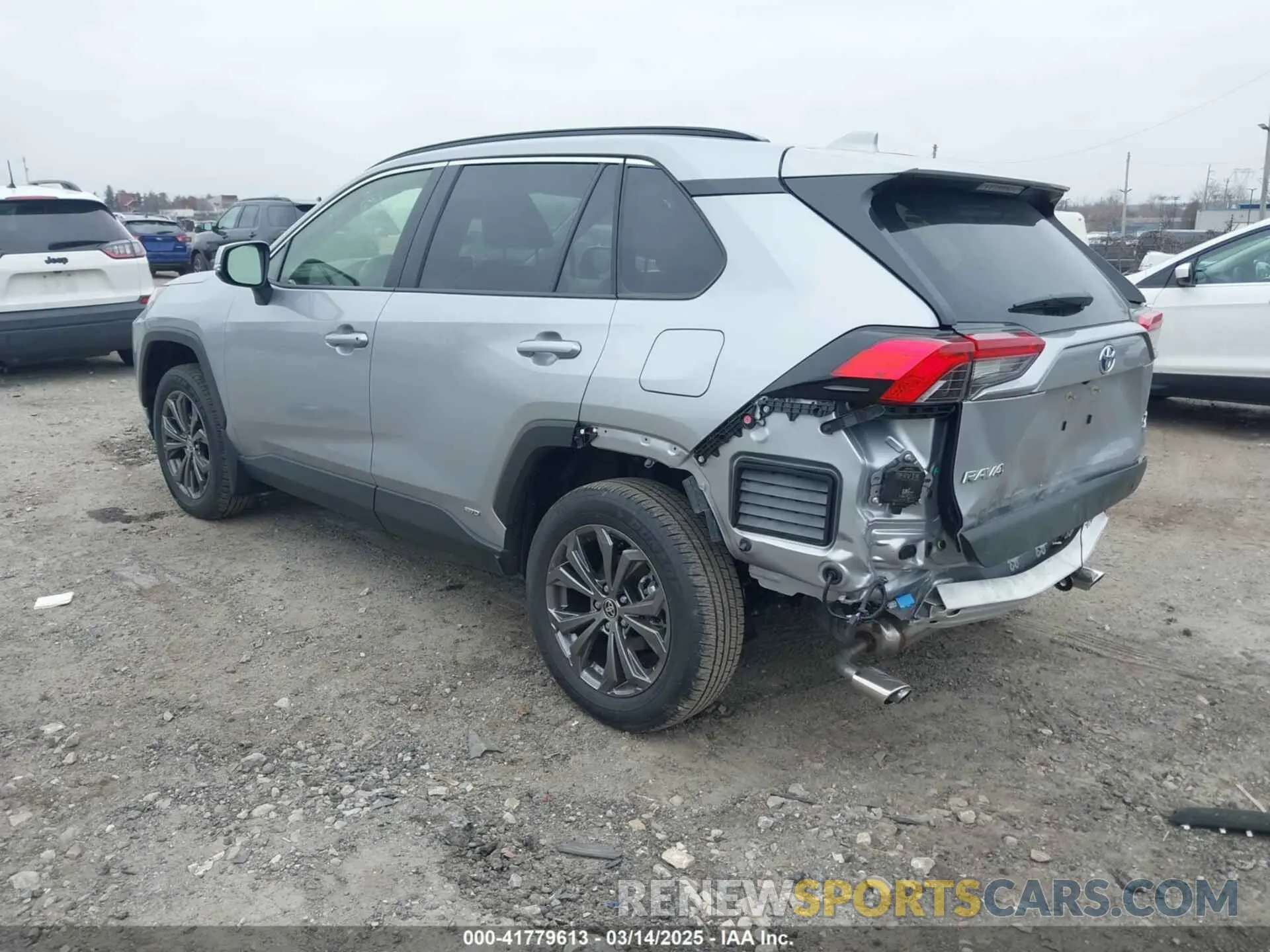 3 Photograph of a damaged car JTMB6RFV0RD140022 TOYOTA RAV4 HYBRID 2024