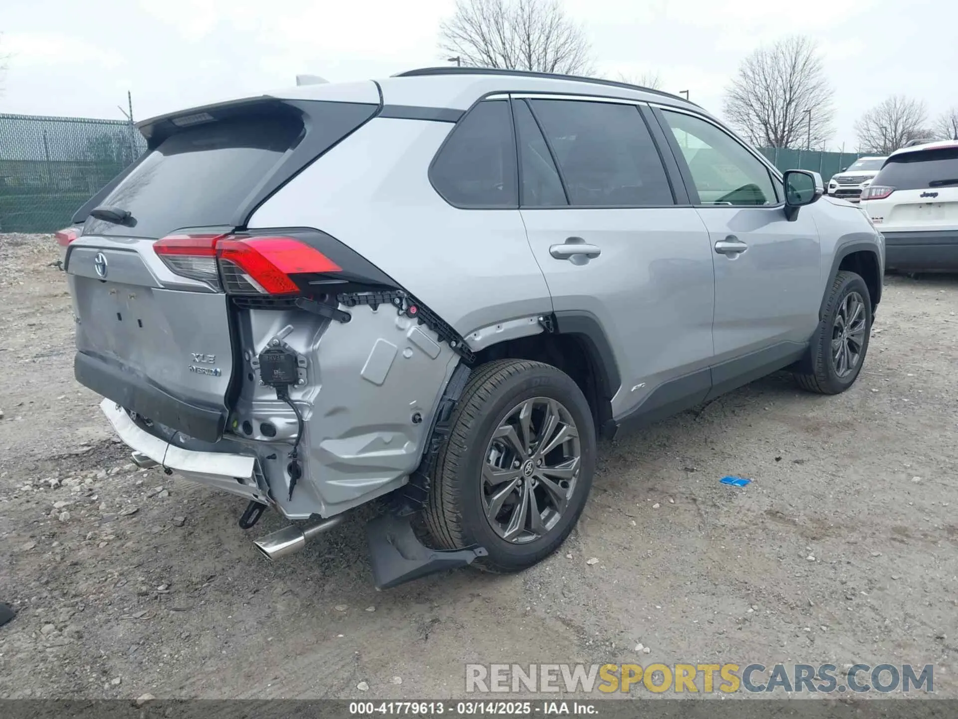 4 Photograph of a damaged car JTMB6RFV0RD140022 TOYOTA RAV4 HYBRID 2024