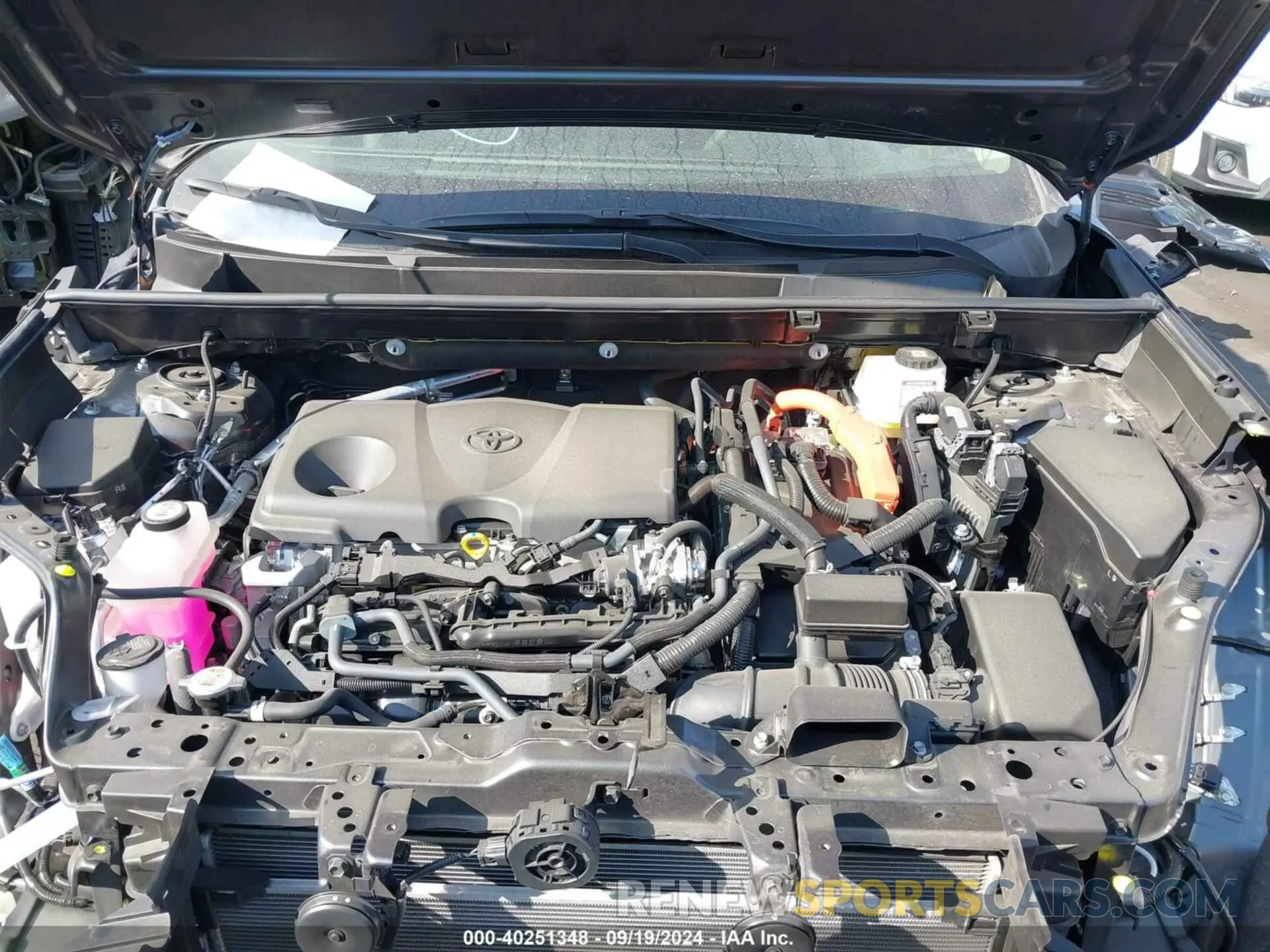 10 Photograph of a damaged car JTMB6RFV0RJ044392 TOYOTA RAV4 HYBRID 2024