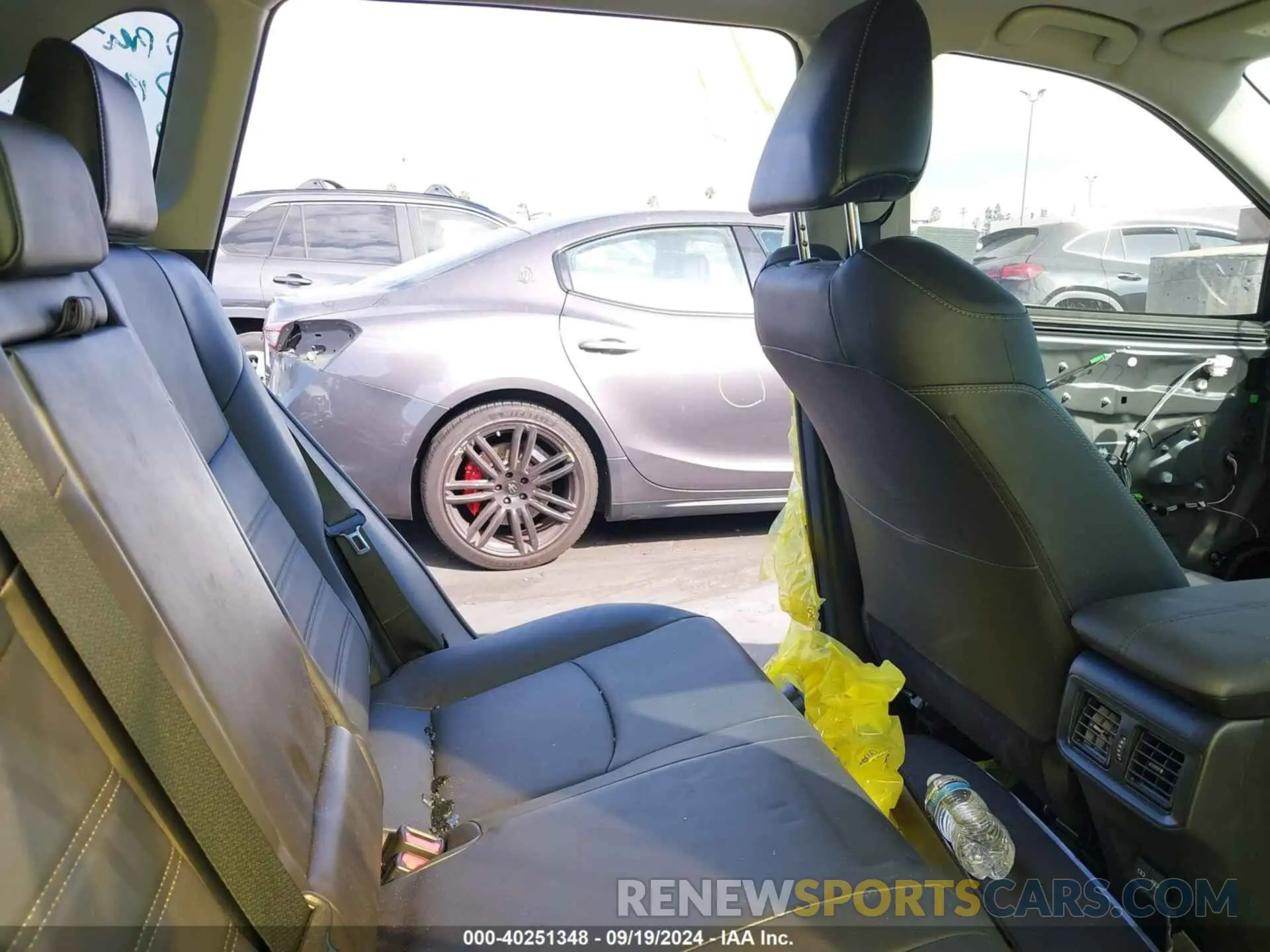 8 Photograph of a damaged car JTMB6RFV0RJ044392 TOYOTA RAV4 HYBRID 2024
