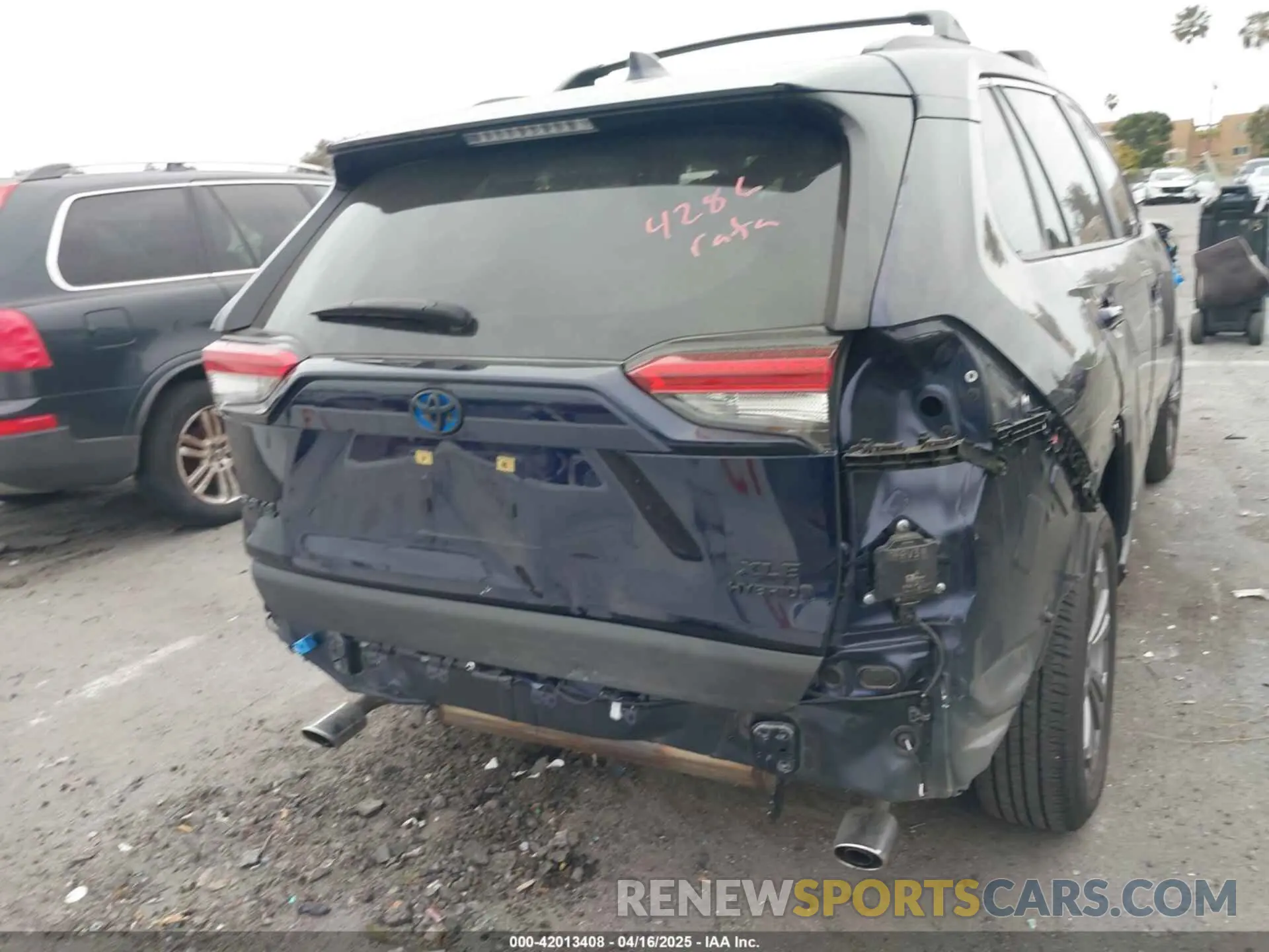 16 Photograph of a damaged car JTMB6RFV5RD117173 TOYOTA RAV4 HYBRID 2024