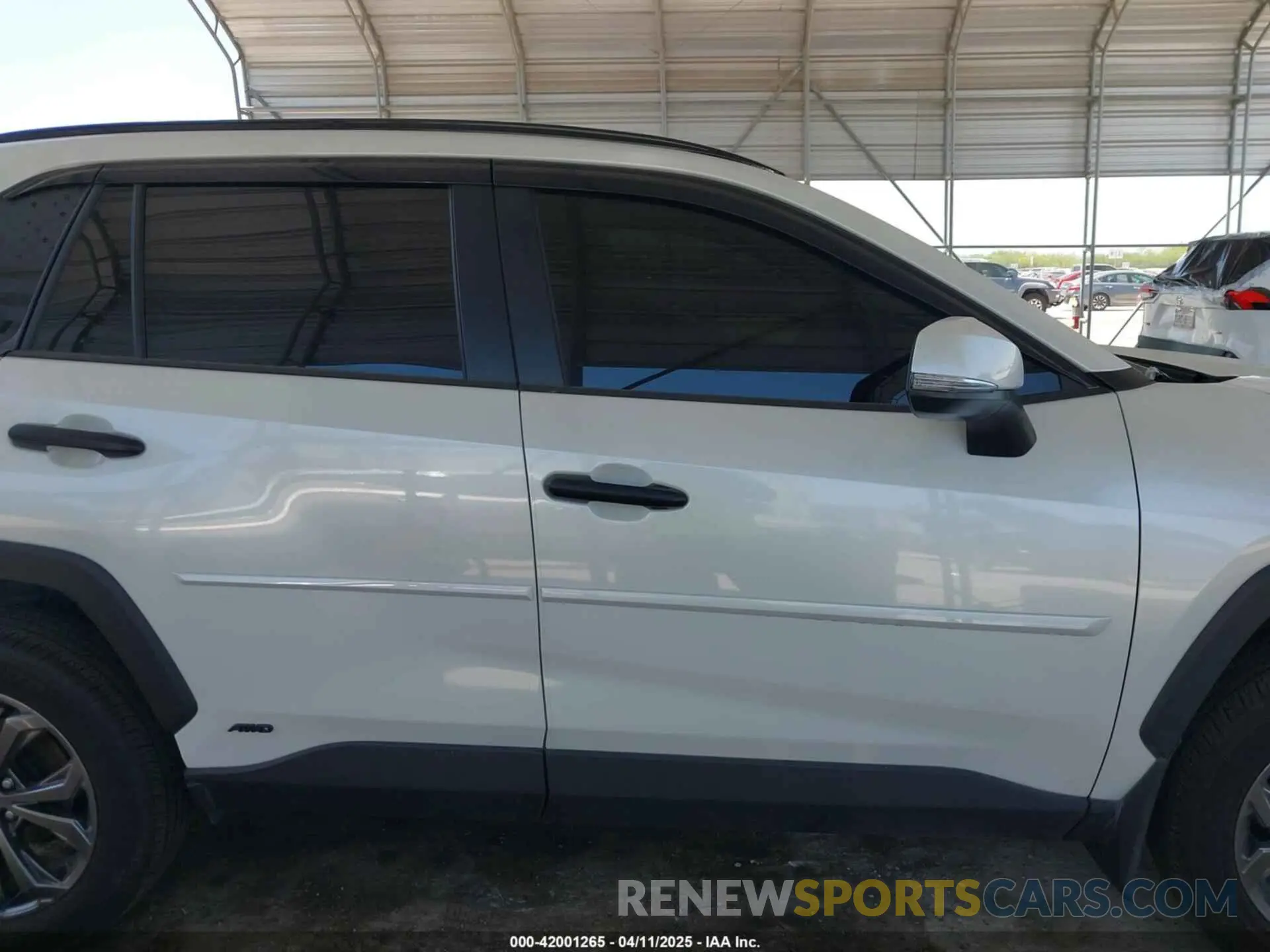 14 Photograph of a damaged car JTMB6RFV7RJ061562 TOYOTA RAV4 HYBRID 2024