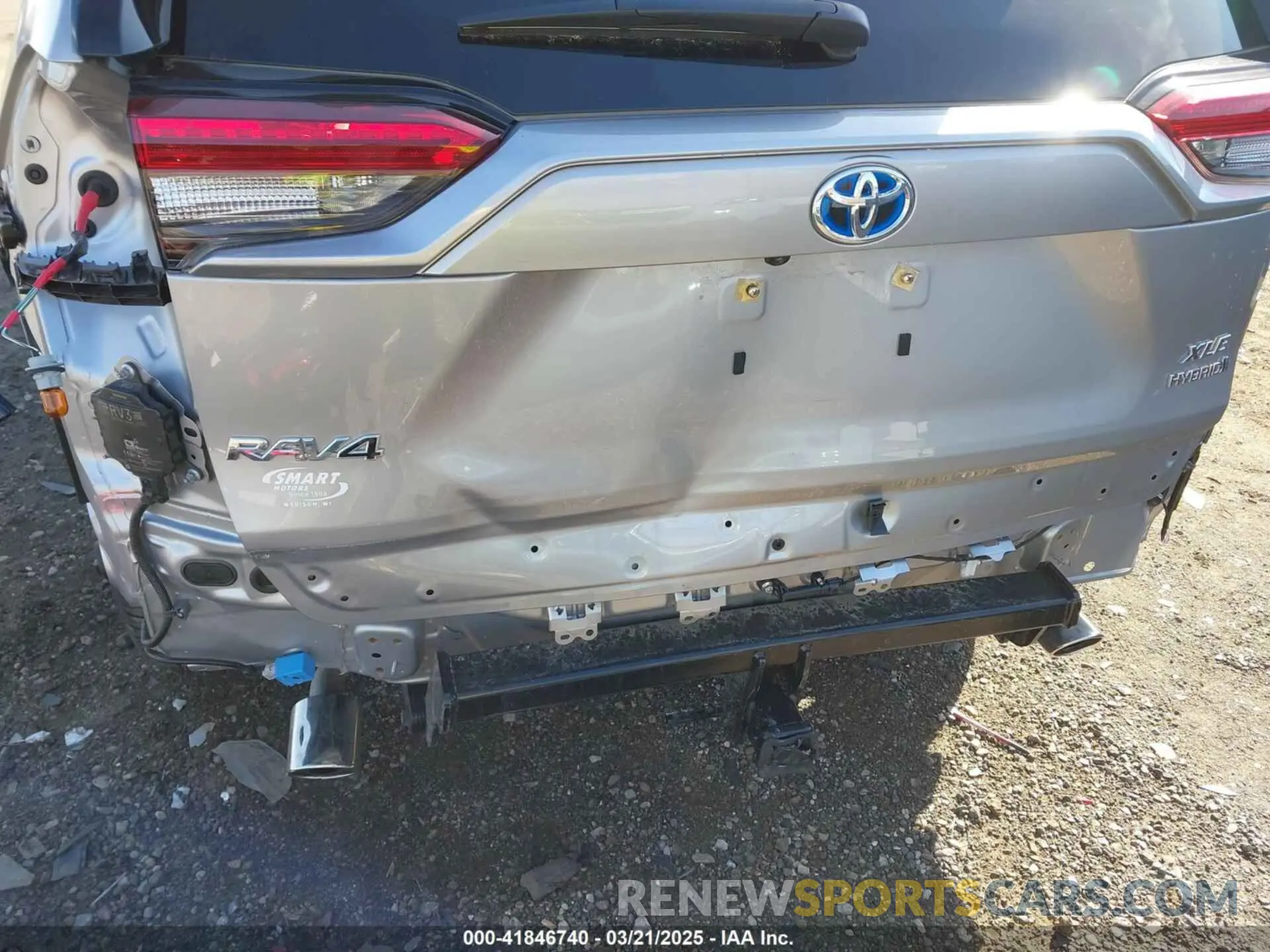 6 Photograph of a damaged car JTMB6RFV8RD134274 TOYOTA RAV4 HYBRID 2024