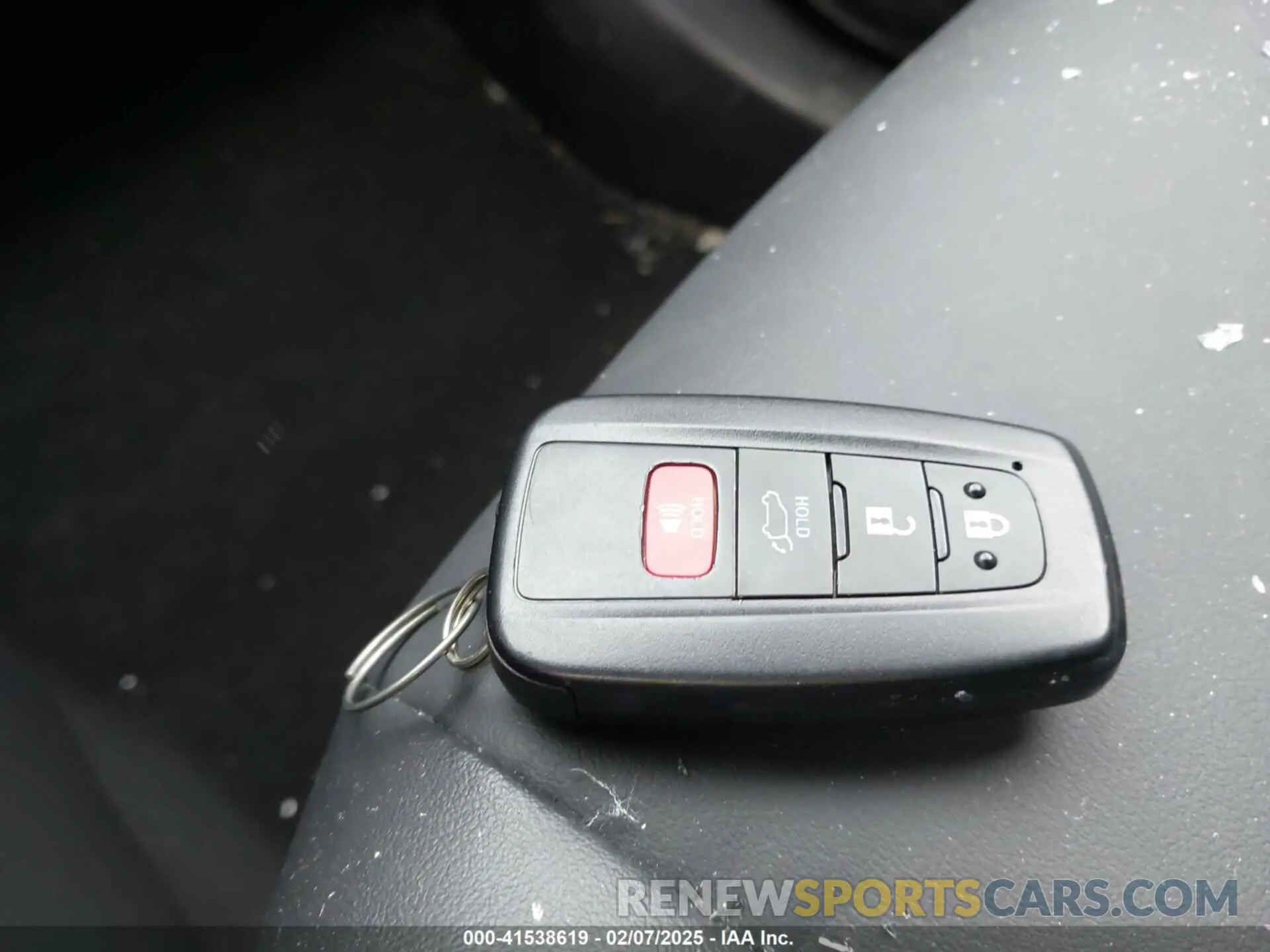 11 Photograph of a damaged car JTMB6RFV8RD151477 TOYOTA RAV4 HYBRID 2024