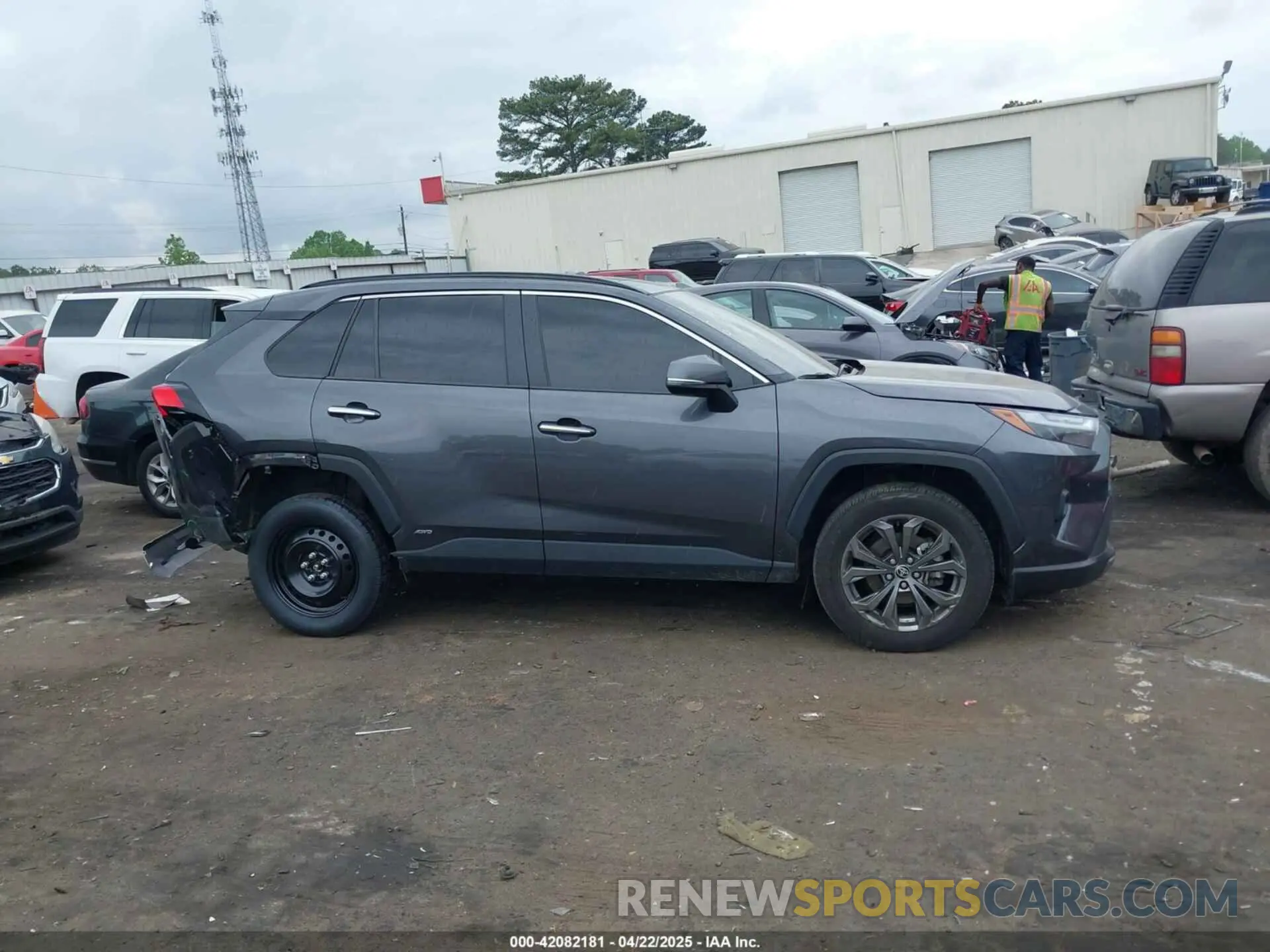 13 Photograph of a damaged car JTMD6RFV2RJ054091 TOYOTA RAV4 HYBRID 2024