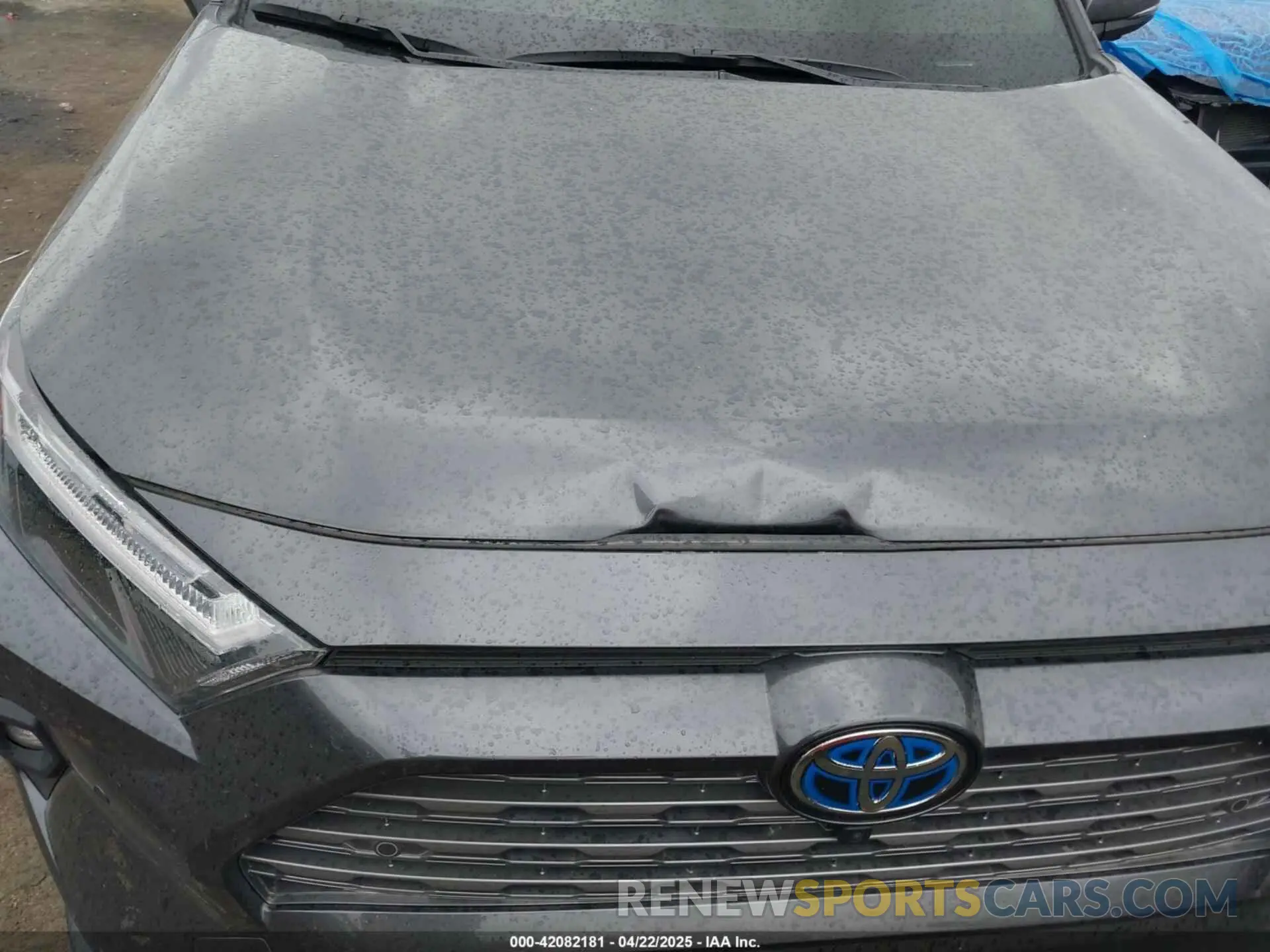 18 Photograph of a damaged car JTMD6RFV2RJ054091 TOYOTA RAV4 HYBRID 2024