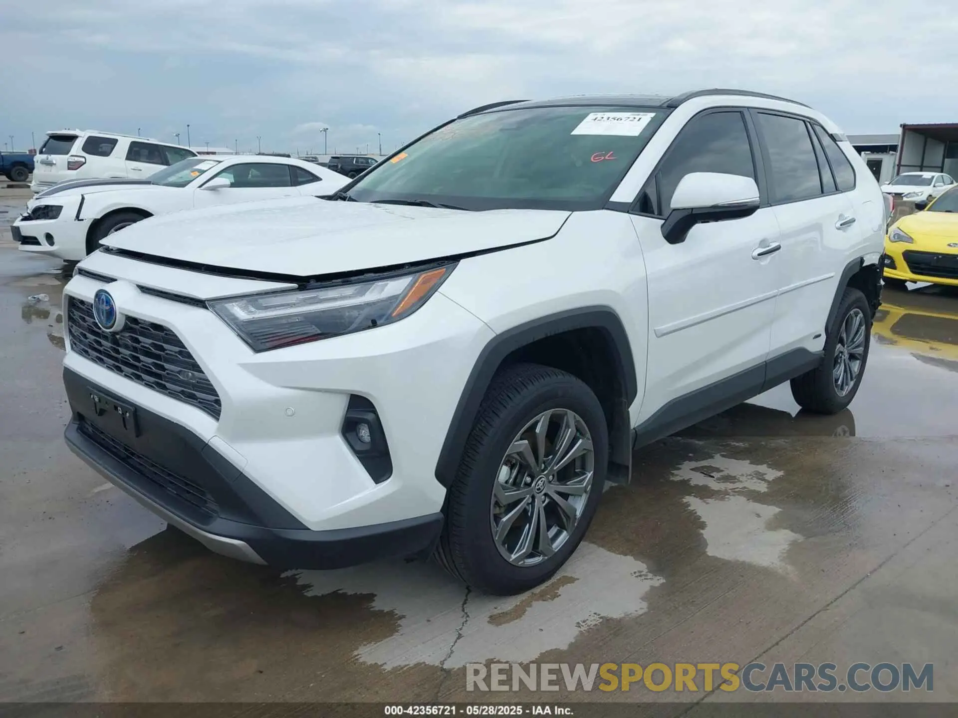 2 Photograph of a damaged car JTMD6RFV5RJ062086 TOYOTA RAV4 HYBRID 2024