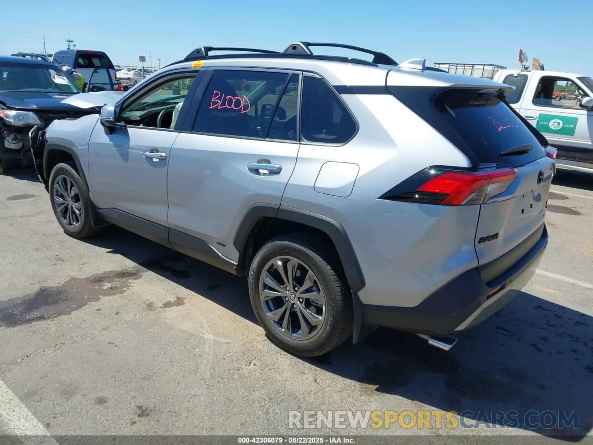 3 Photograph of a damaged car JTMD6RFV6RD136503 TOYOTA RAV4 HYBRID 2024