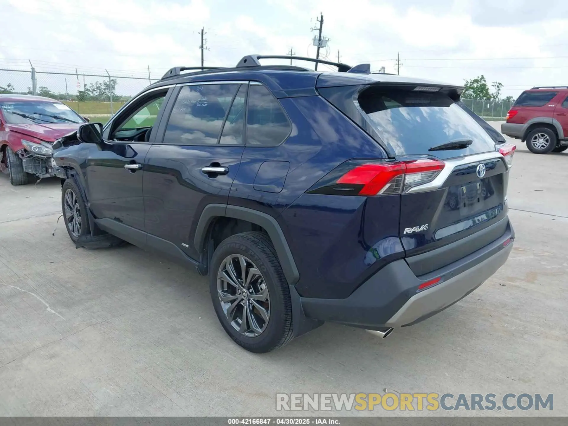 3 Photograph of a damaged car JTMD6RFV9RD128301 TOYOTA RAV4 HYBRID 2024