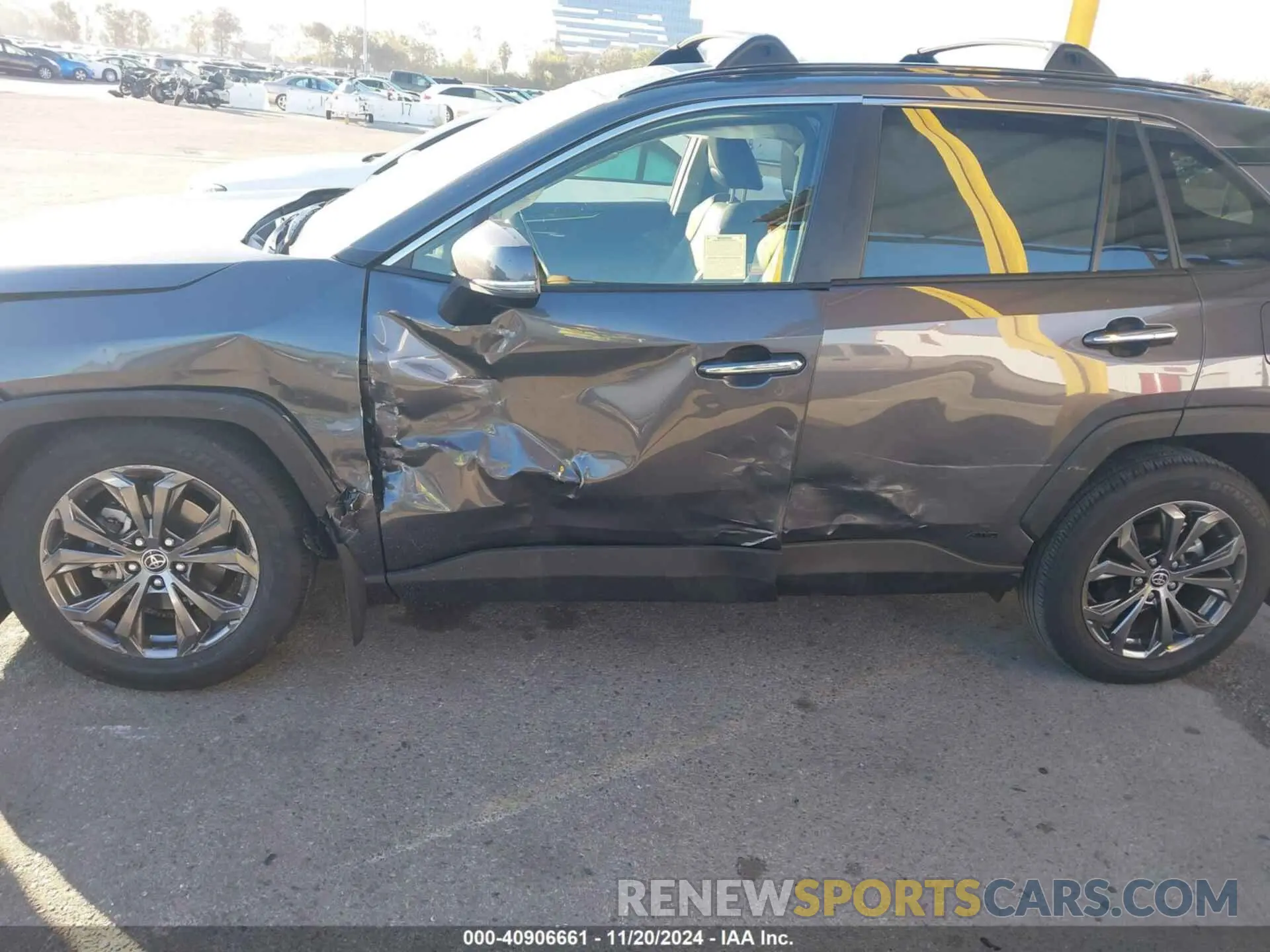 6 Photograph of a damaged car JTMD6RFV9RD144613 TOYOTA RAV4 HYBRID 2024