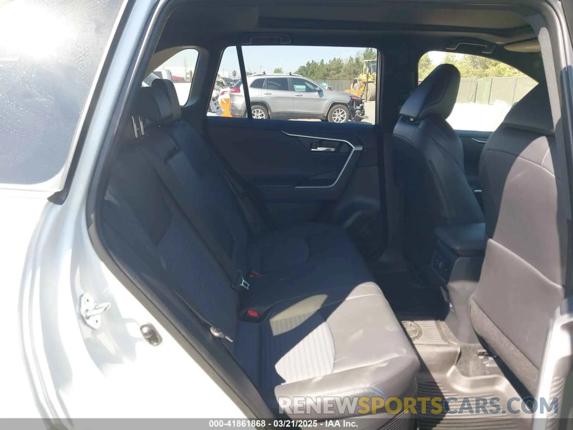8 Photograph of a damaged car JTME6RFV3RD549984 TOYOTA RAV4 HYBRID 2024