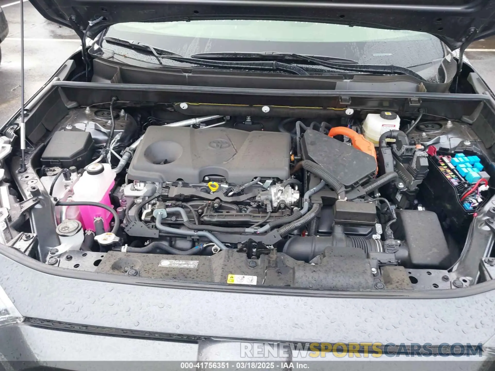 10 Photograph of a damaged car JTME6RFV3RD560533 TOYOTA RAV4 HYBRID 2024