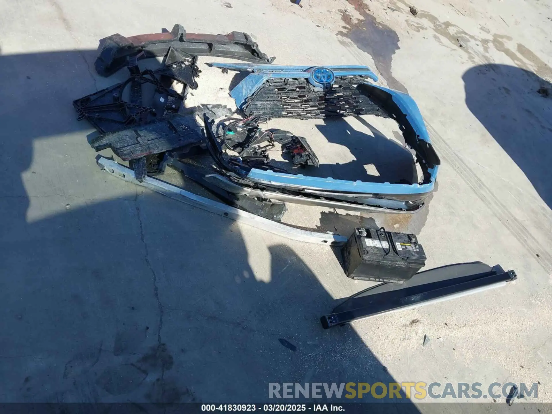 11 Photograph of a damaged car JTME6RFV7RD569140 TOYOTA RAV4 HYBRID 2024