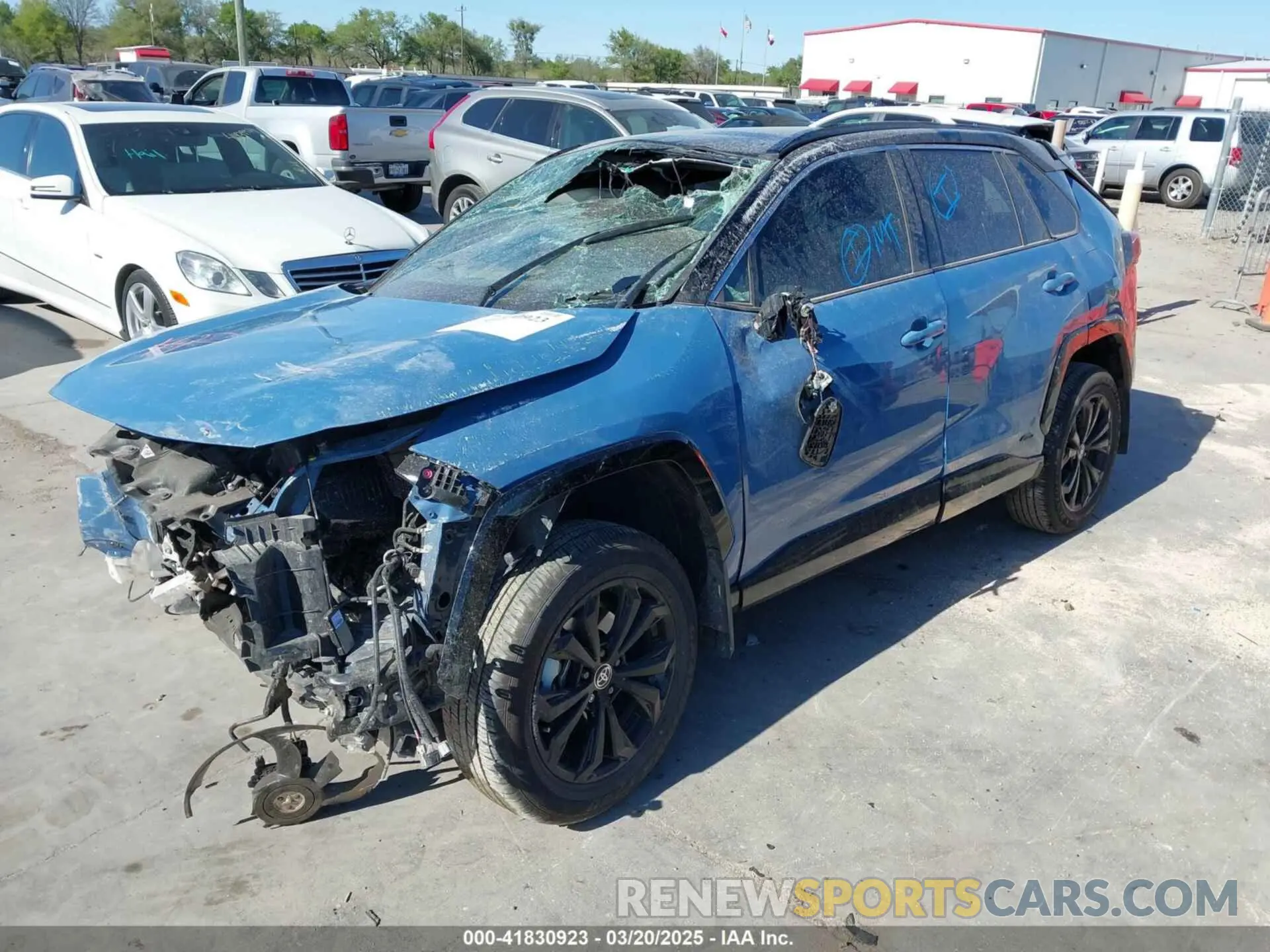 2 Photograph of a damaged car JTME6RFV7RD569140 TOYOTA RAV4 HYBRID 2024