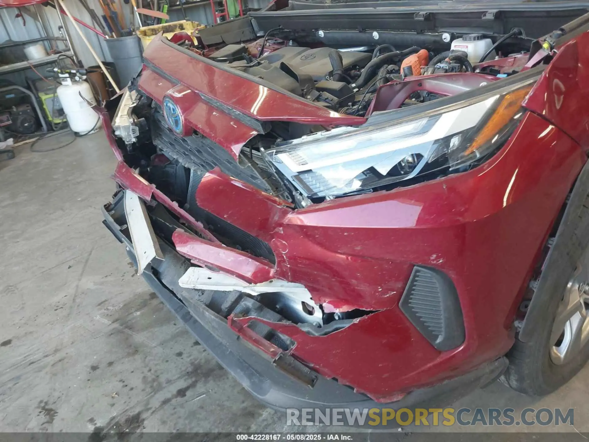 6 Photograph of a damaged car JTMLWRFV6RD211874 TOYOTA RAV4 HYBRID 2024