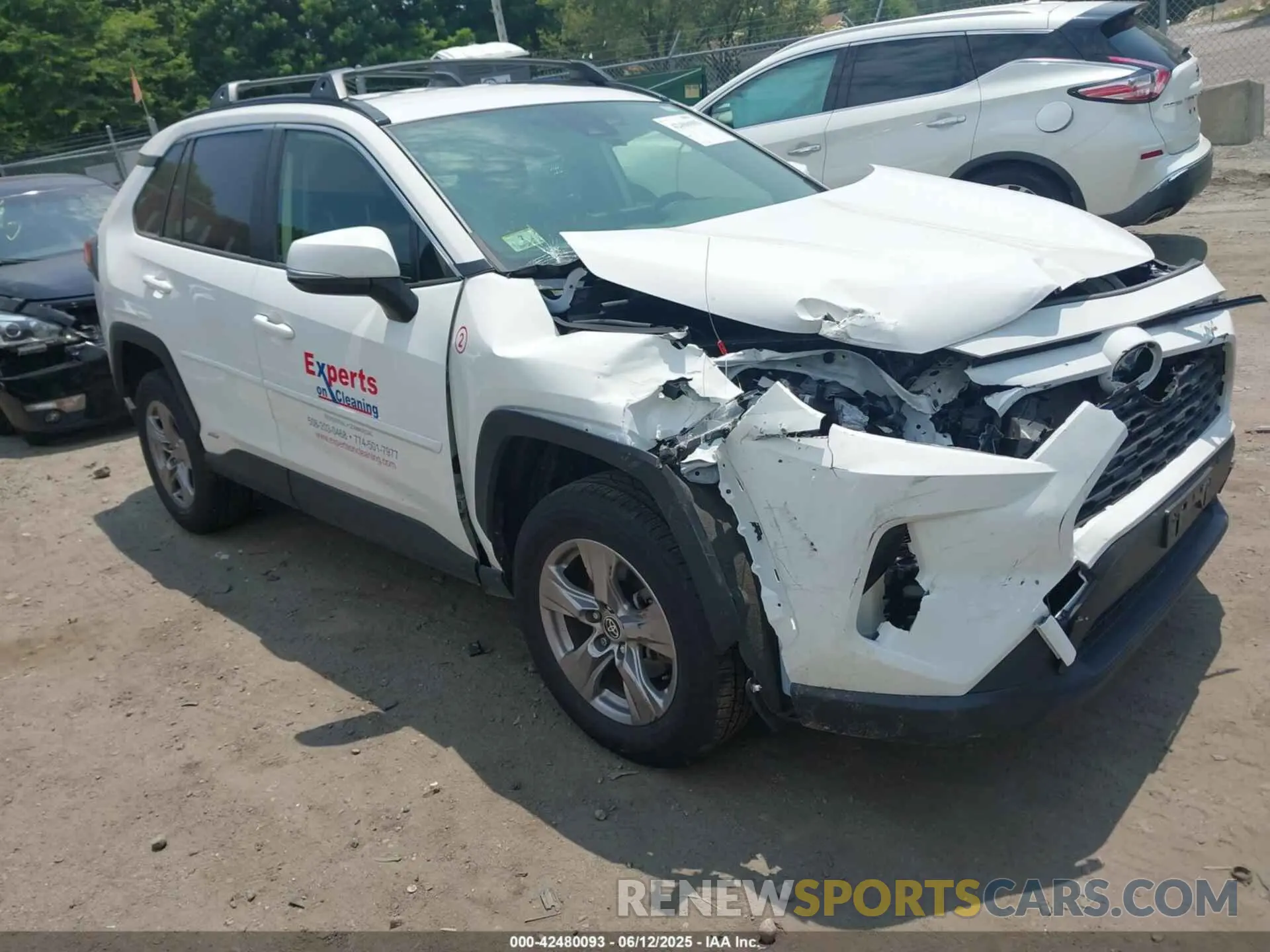 1 Photograph of a damaged car JTMMWRFV0RD243689 TOYOTA RAV4 HYBRID 2024