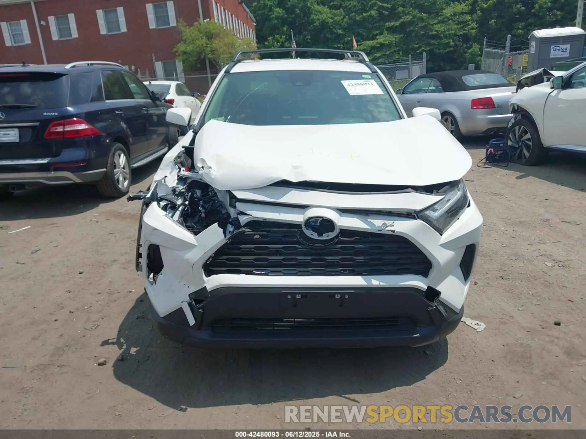 12 Photograph of a damaged car JTMMWRFV0RD243689 TOYOTA RAV4 HYBRID 2024