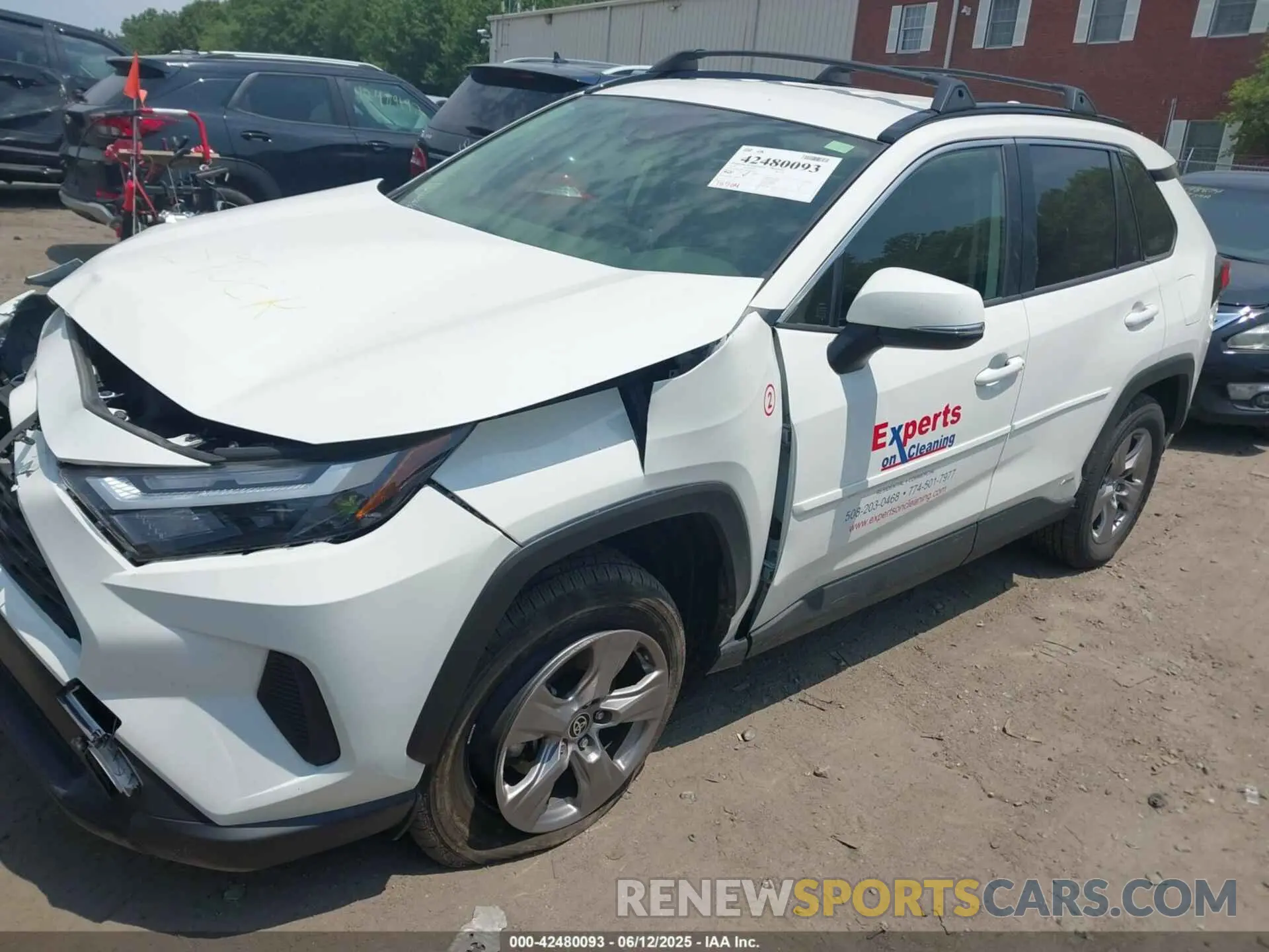 2 Photograph of a damaged car JTMMWRFV0RD243689 TOYOTA RAV4 HYBRID 2024