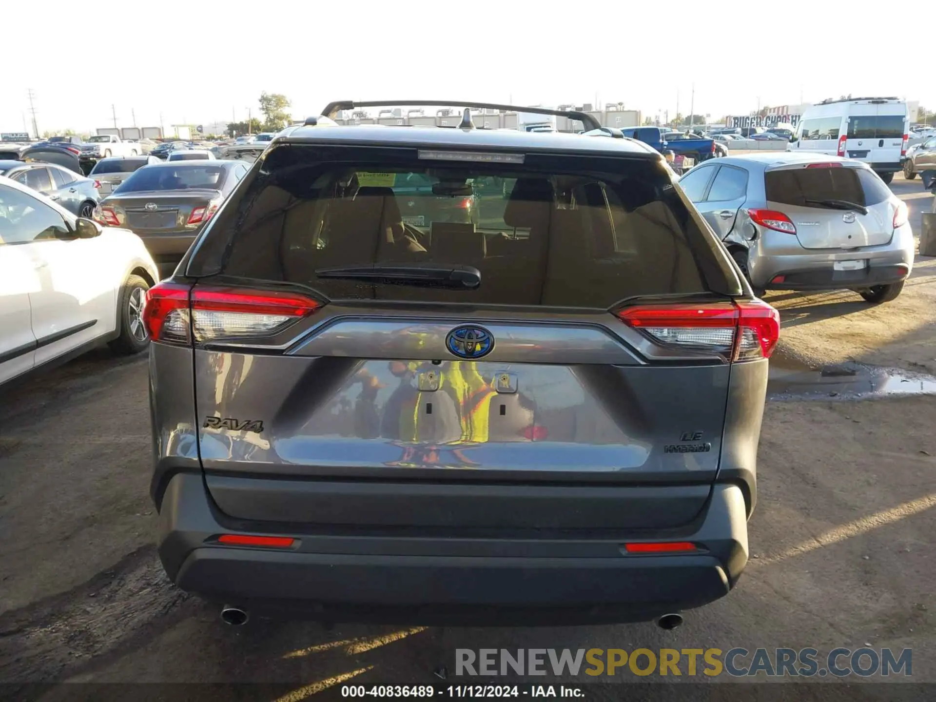 16 Photograph of a damaged car JTMMWRFV7RD216344 TOYOTA RAV4 HYBRID 2024
