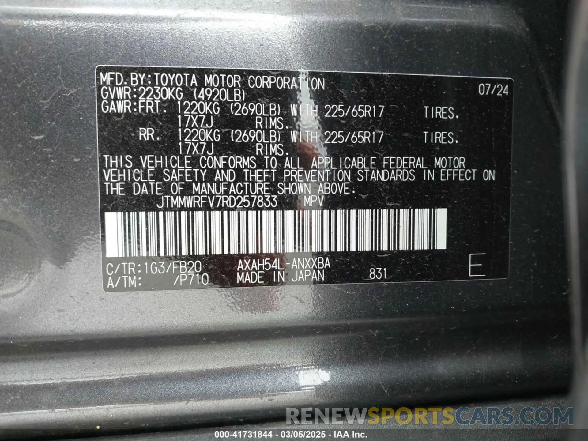 9 Photograph of a damaged car JTMMWRFV7RD257833 TOYOTA RAV4 HYBRID 2024