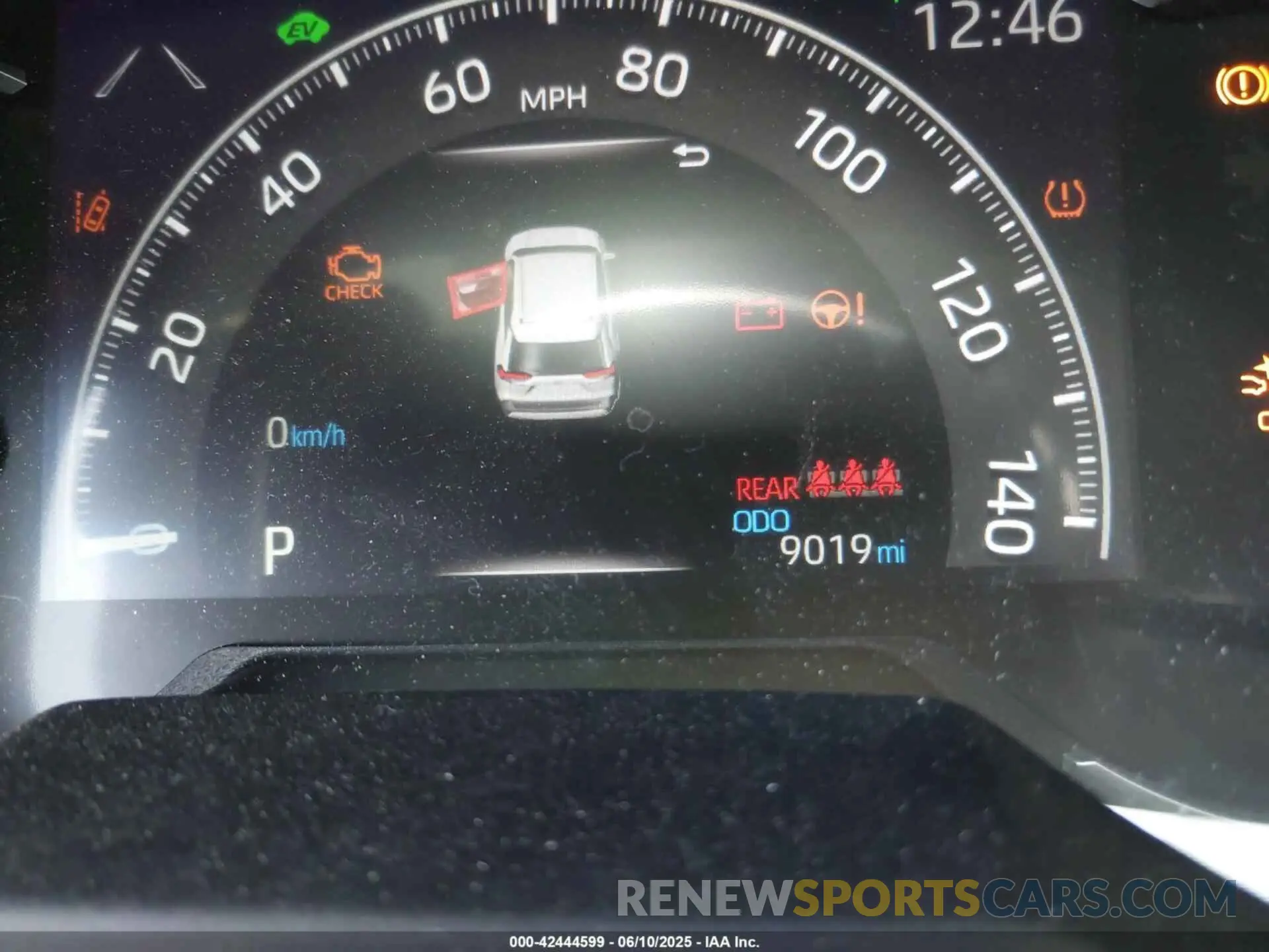 15 Photograph of a damaged car JTMMWRFV8RD241382 TOYOTA RAV4 HYBRID 2024