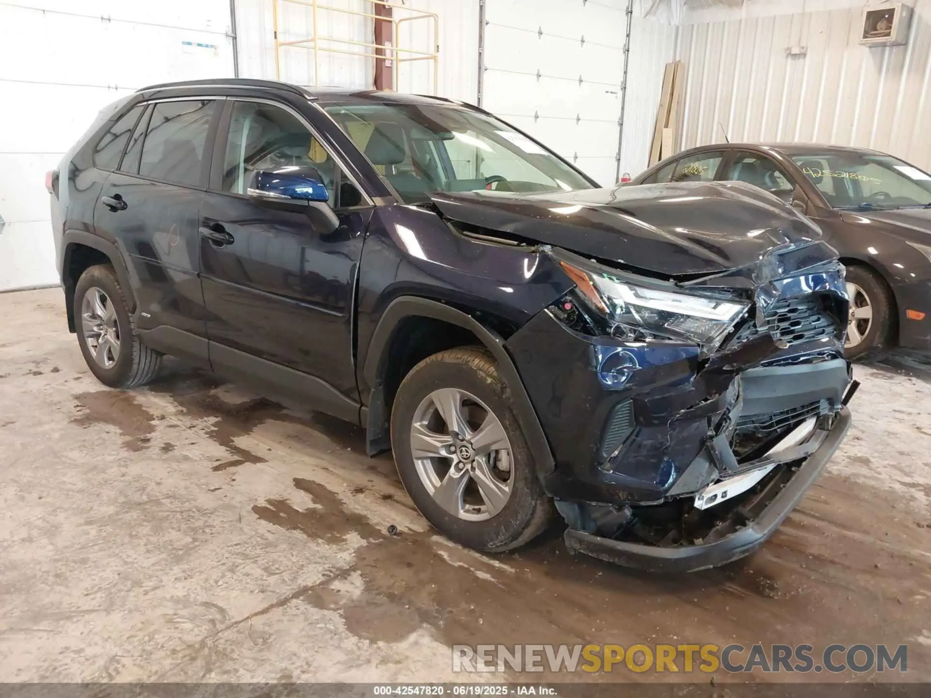 1 Photograph of a damaged car JTMRWRFV2RJ060270 TOYOTA RAV4 HYBRID 2024