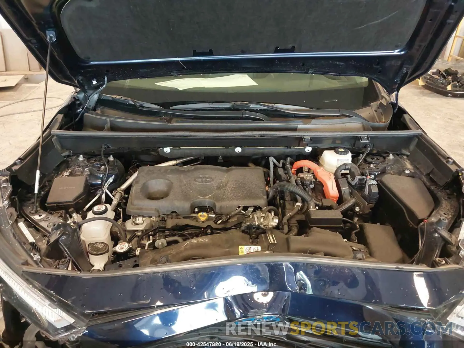10 Photograph of a damaged car JTMRWRFV2RJ060270 TOYOTA RAV4 HYBRID 2024